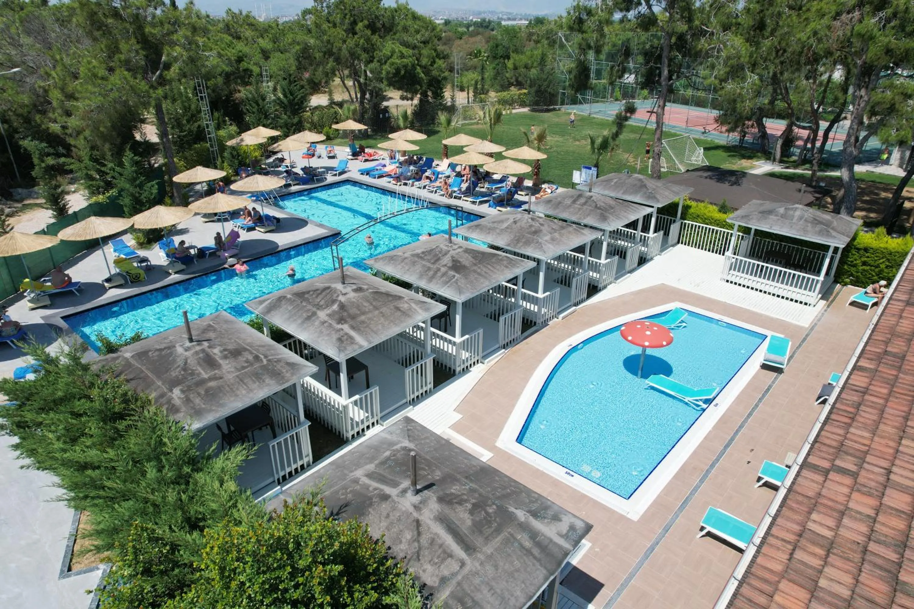 Pool view in Linda Resort Hotel