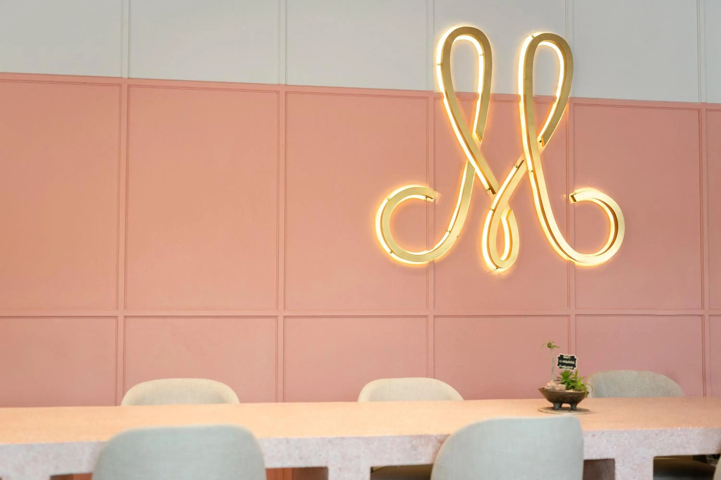 MiLa Thapae@Chiang Mai Old City