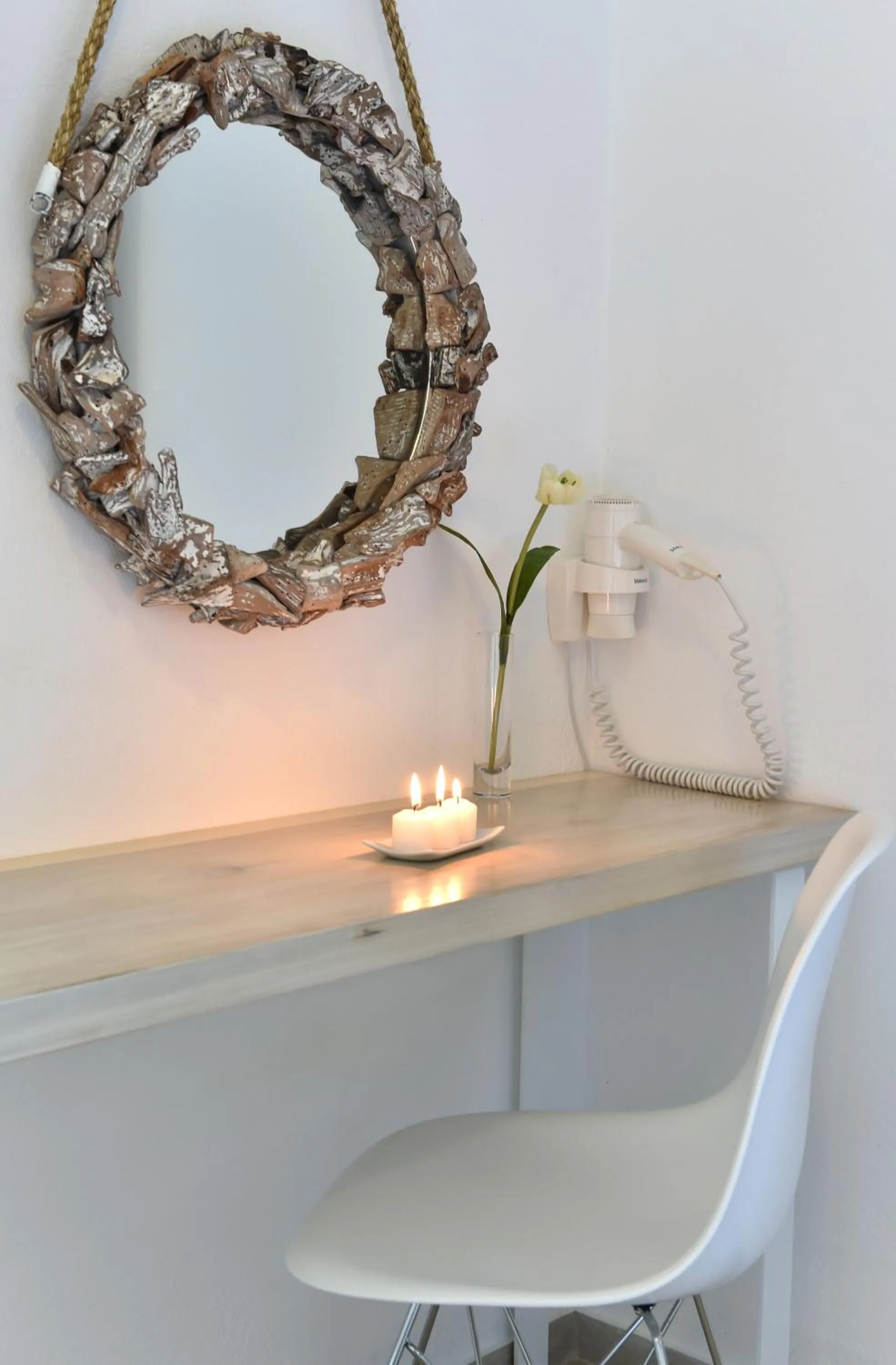 Decorative detail in Aella Residence