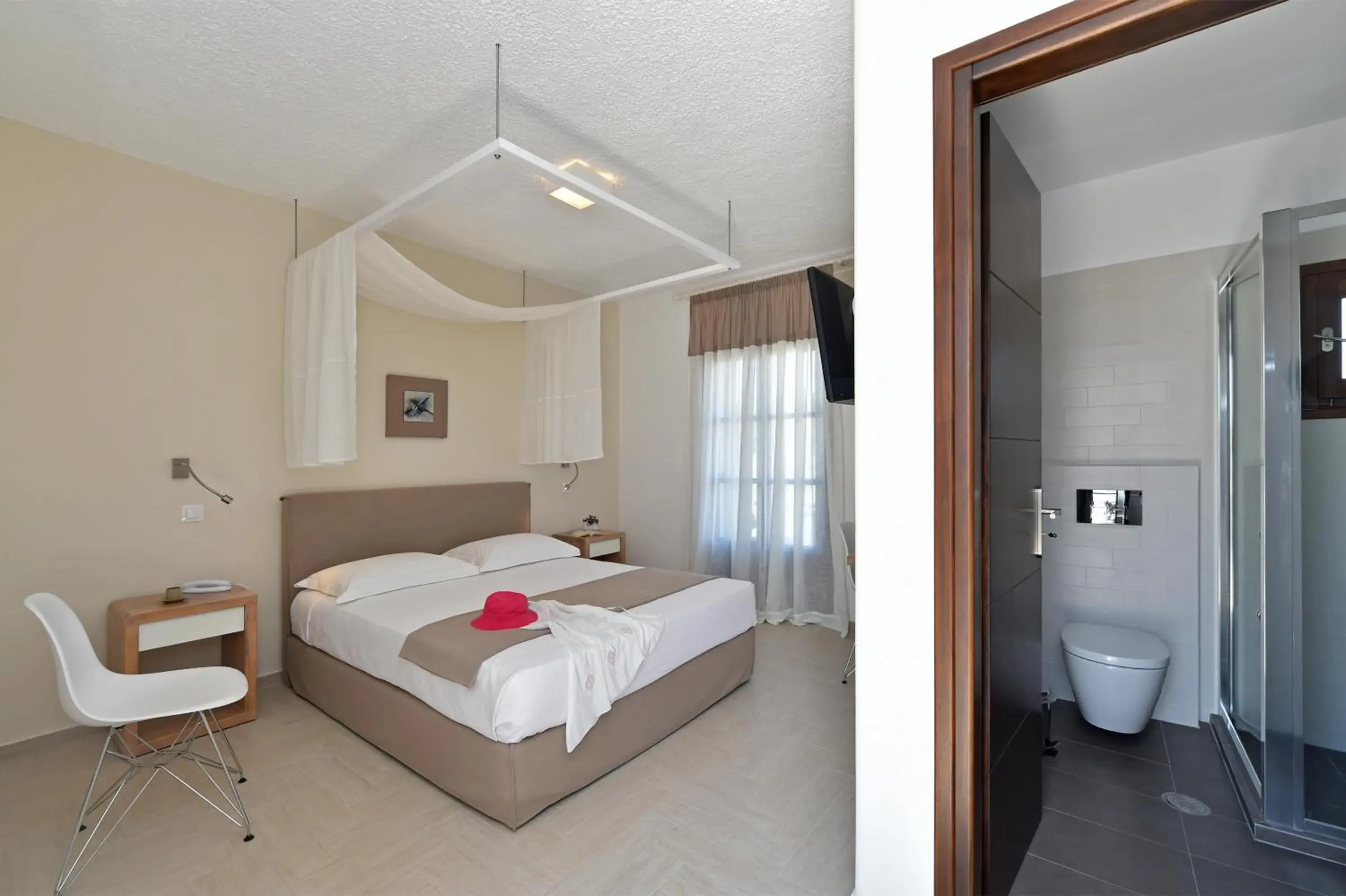 Superior Double or Twin Room in Aella Residence Superior Double or Twin Room in Aella Residence