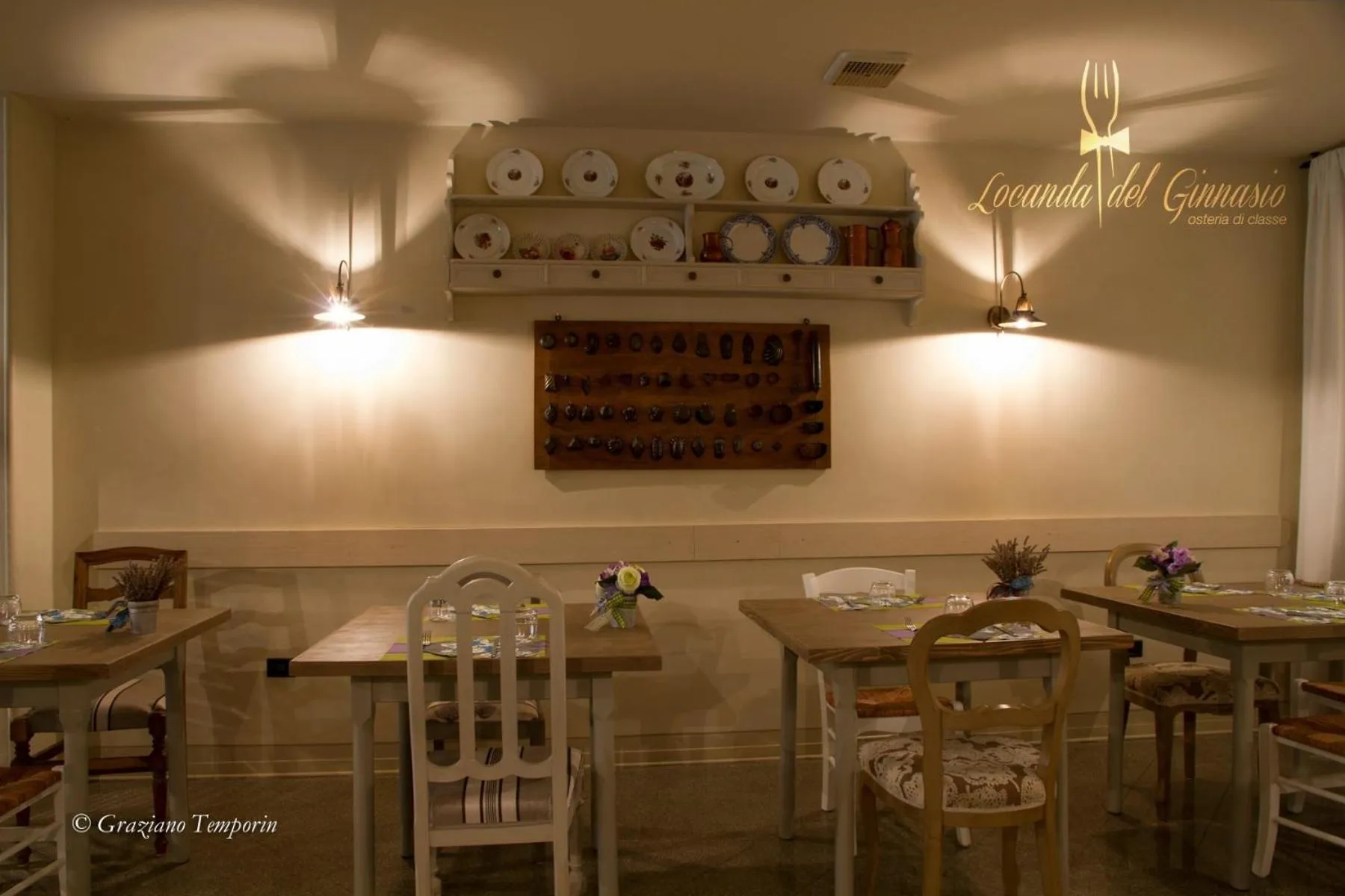 Restaurant/places to eat in Hotel Europa