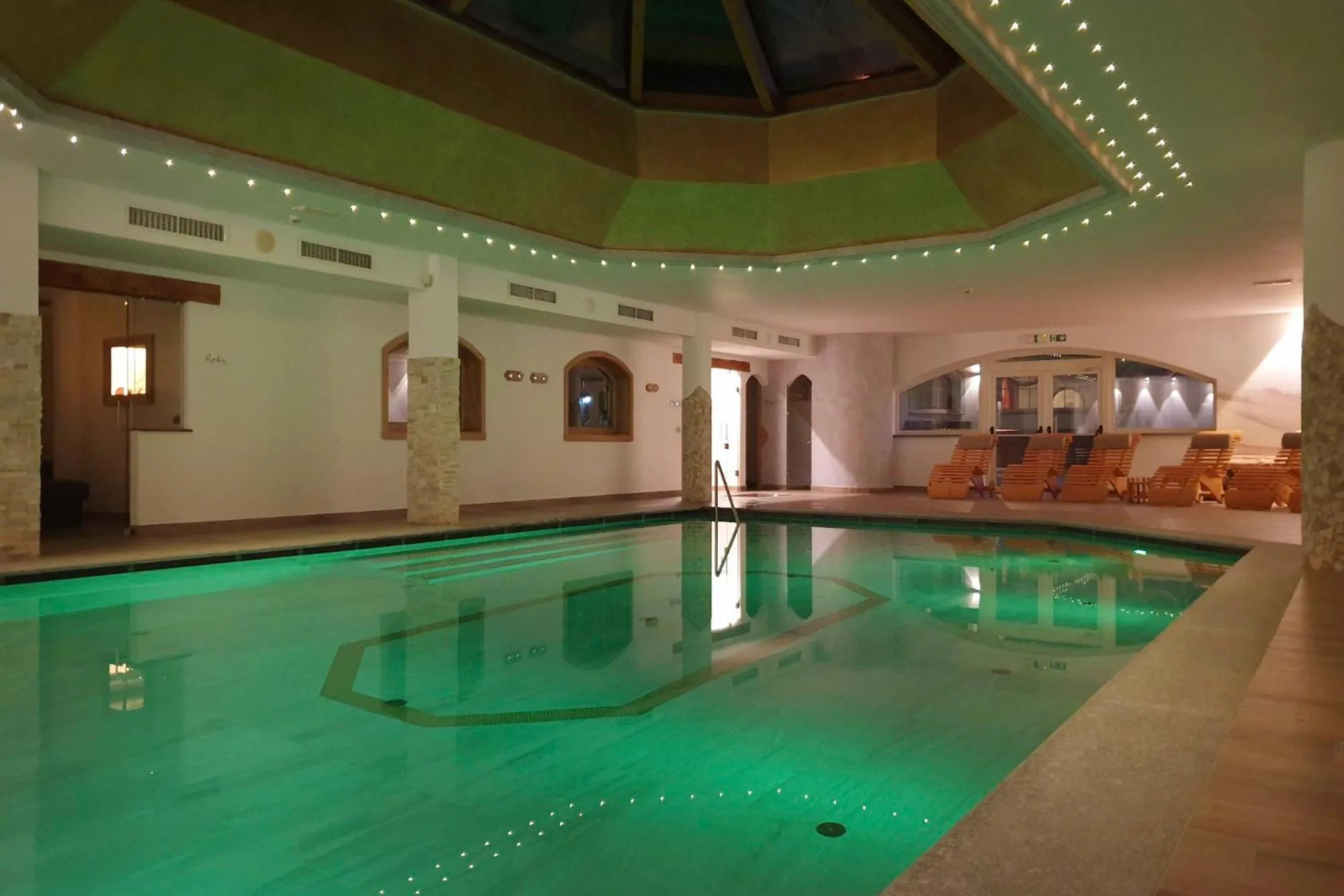 Spa and wellness centre/facilities in Hotel Des Alpes
