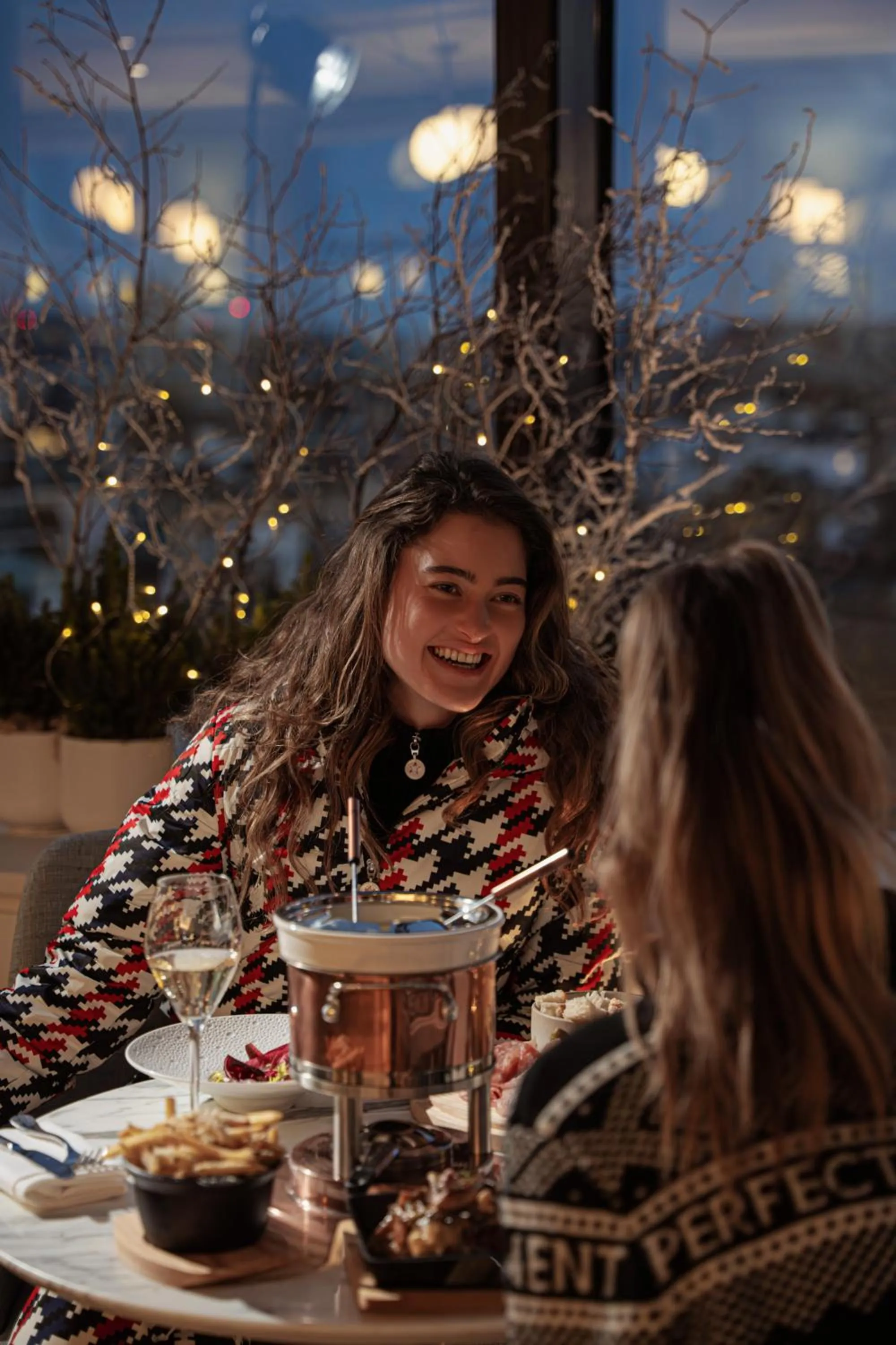 Restaurant/places to eat in Jumeirah Carlton Tower London