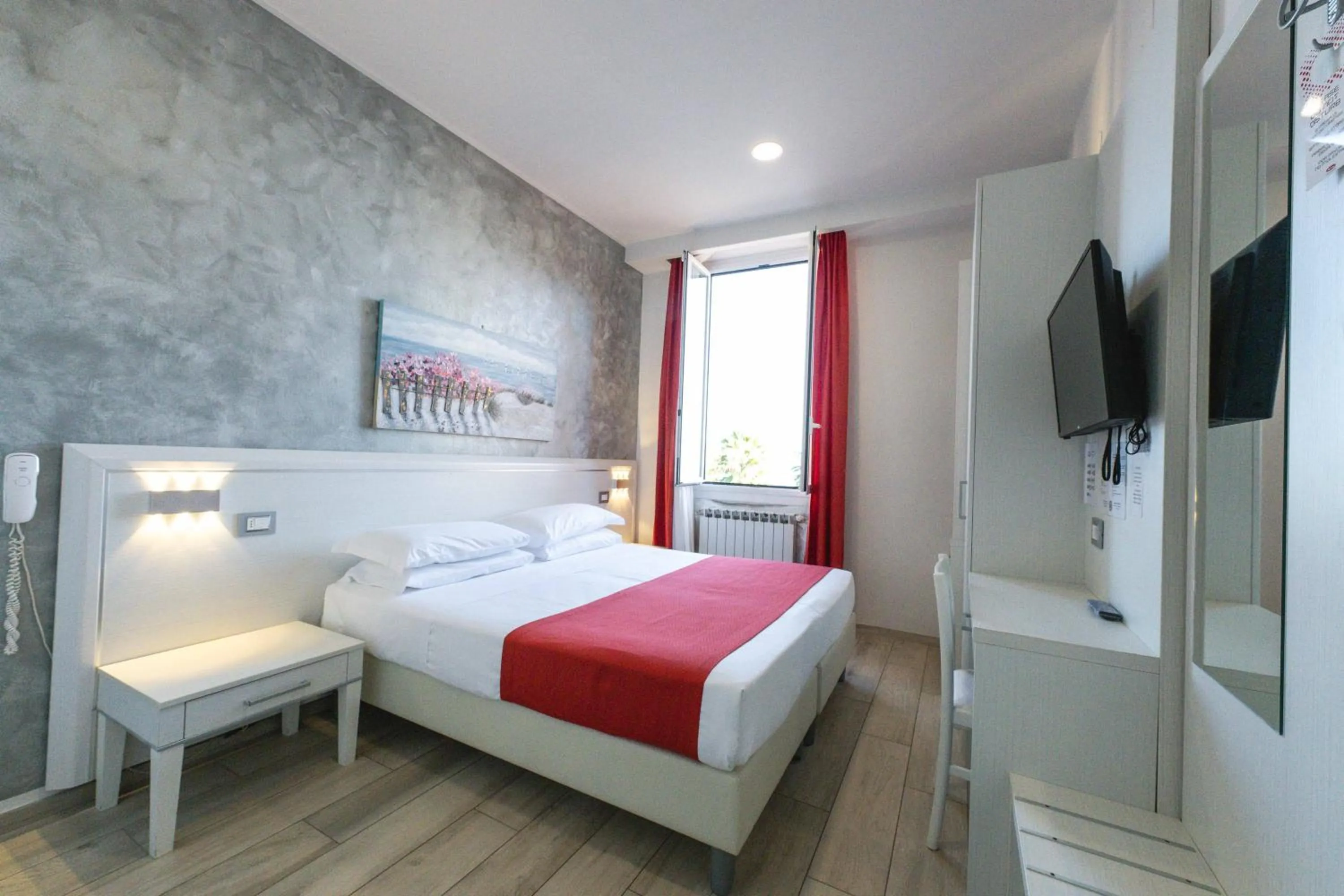 Bedroom, Bed in Hotel Lido