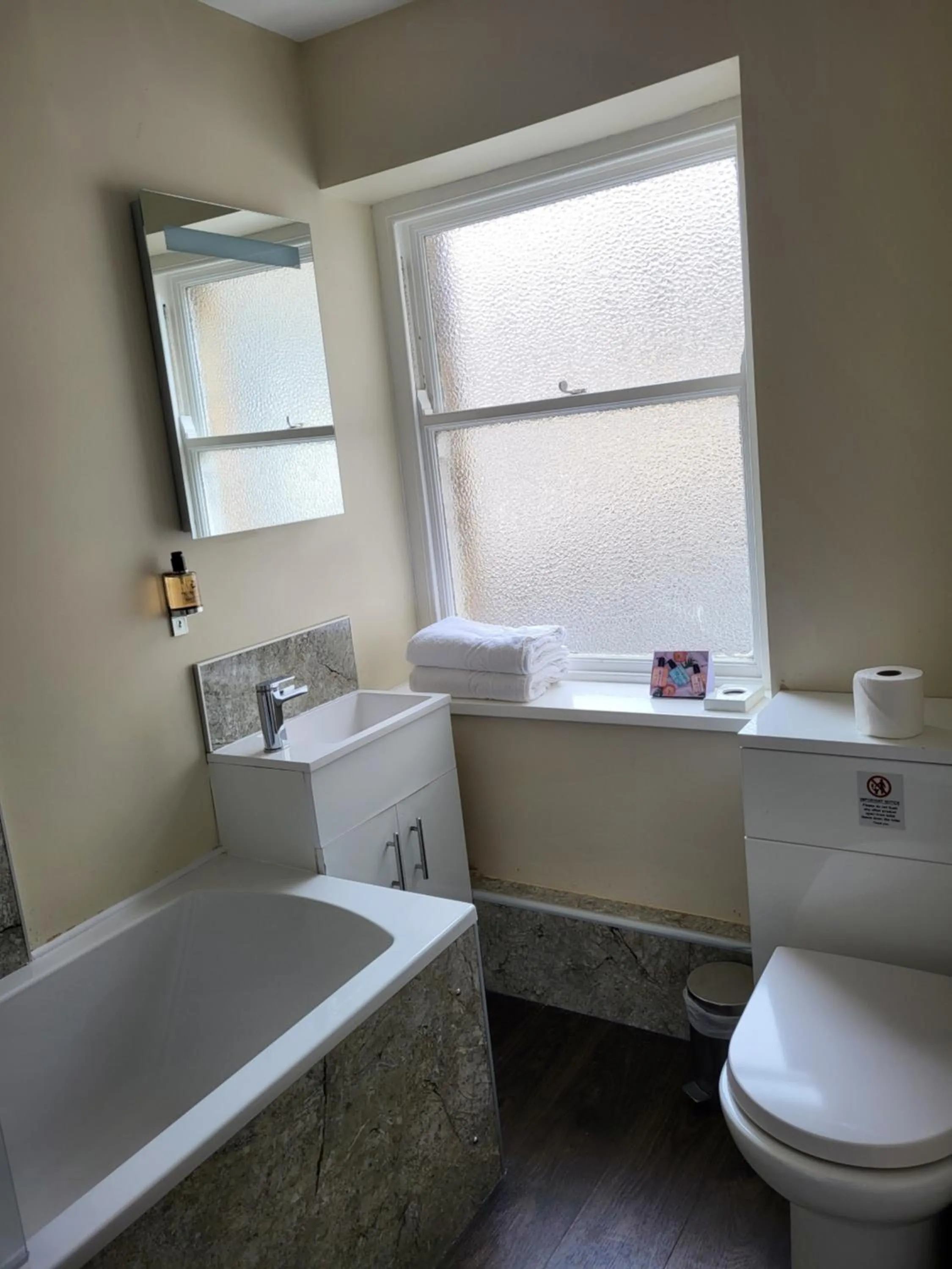 Bathroom in The Morritt Hotel