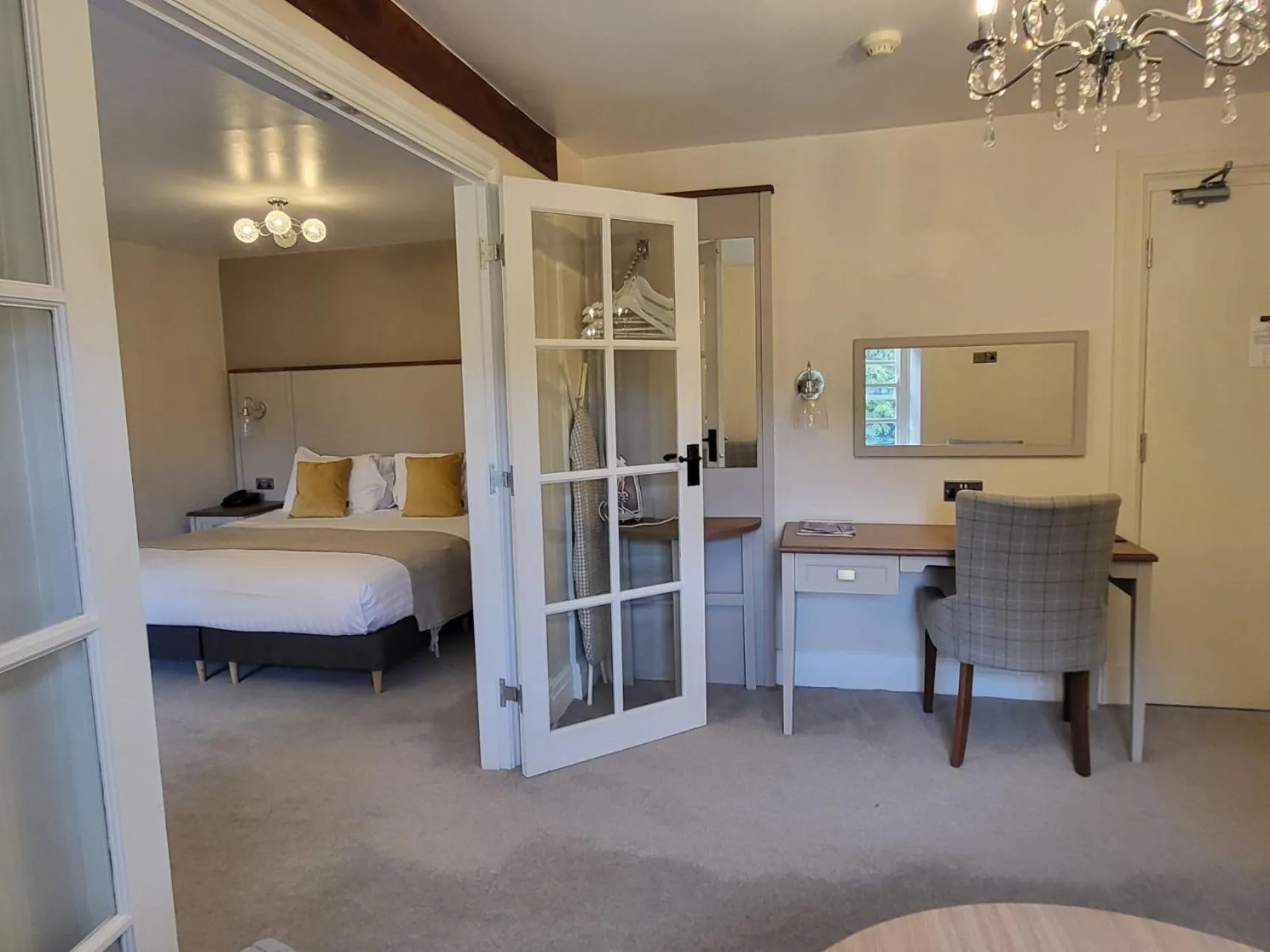 Bedroom, Bed in The Morritt Hotel