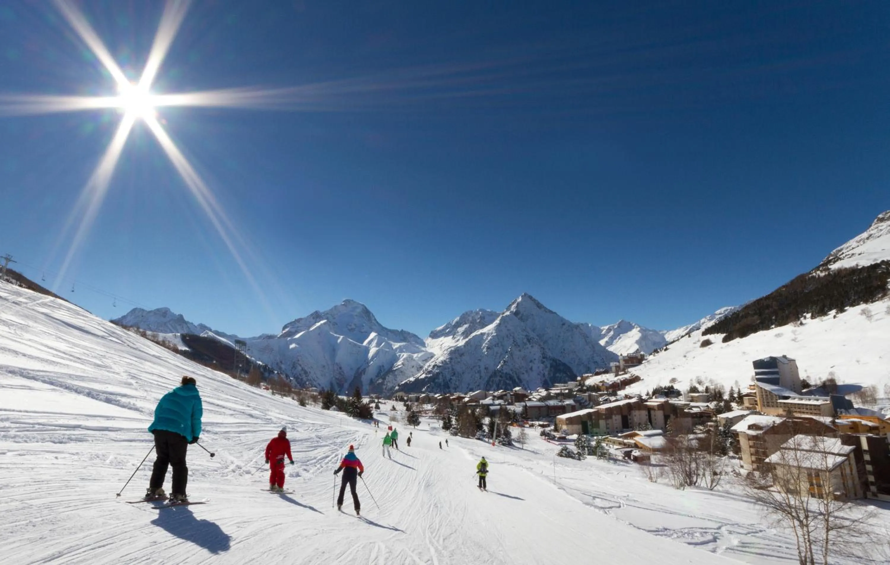 Skiing in Hôtel Club MMV Le Panorama