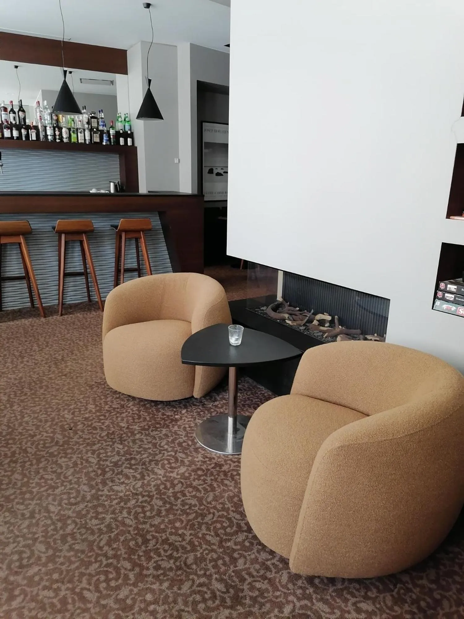 Lounge or bar in Square Hotel