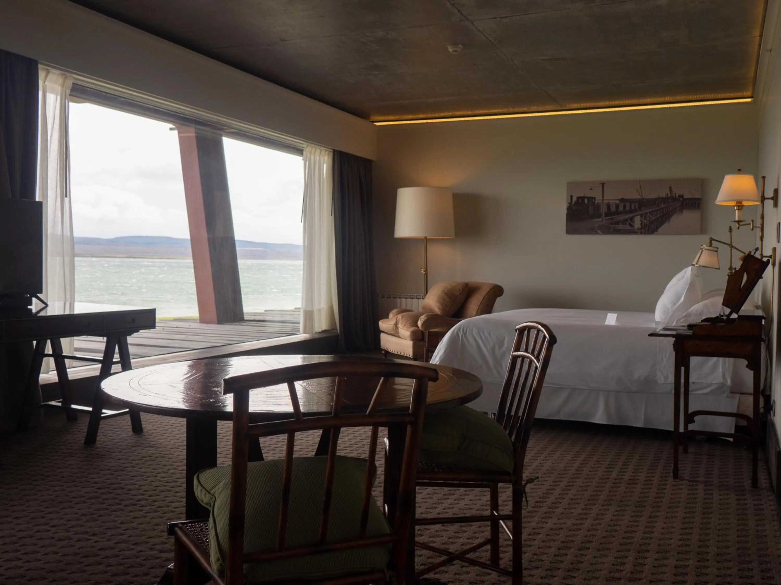 Photo of the whole room, Bed in The Singular Patagonia Hotel