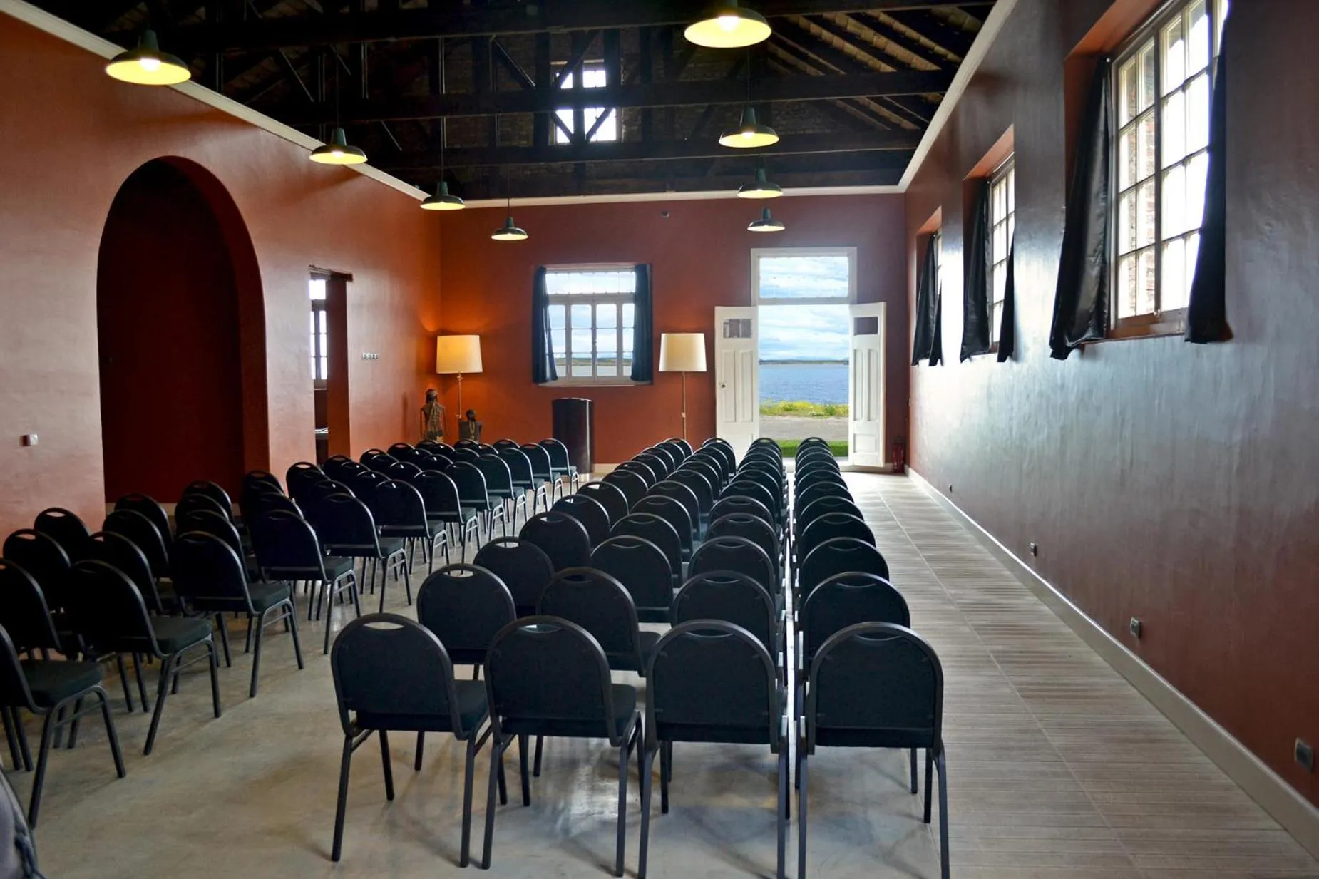 Meeting/conference room in The Singular Patagonia Hotel