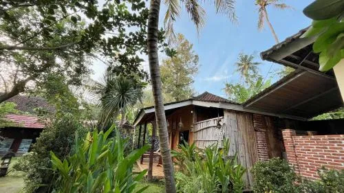 Penginapan Sedap Malam