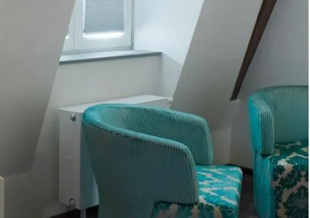 Seating area in Schlosshotel Bergzaberner Hof