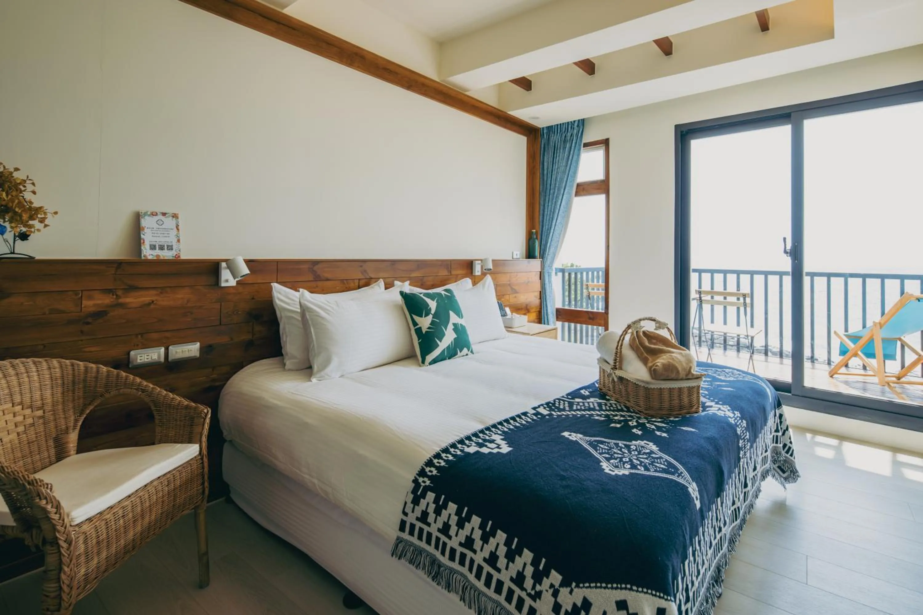 Bed in Chuanfanrock Haku Beach Days Inn