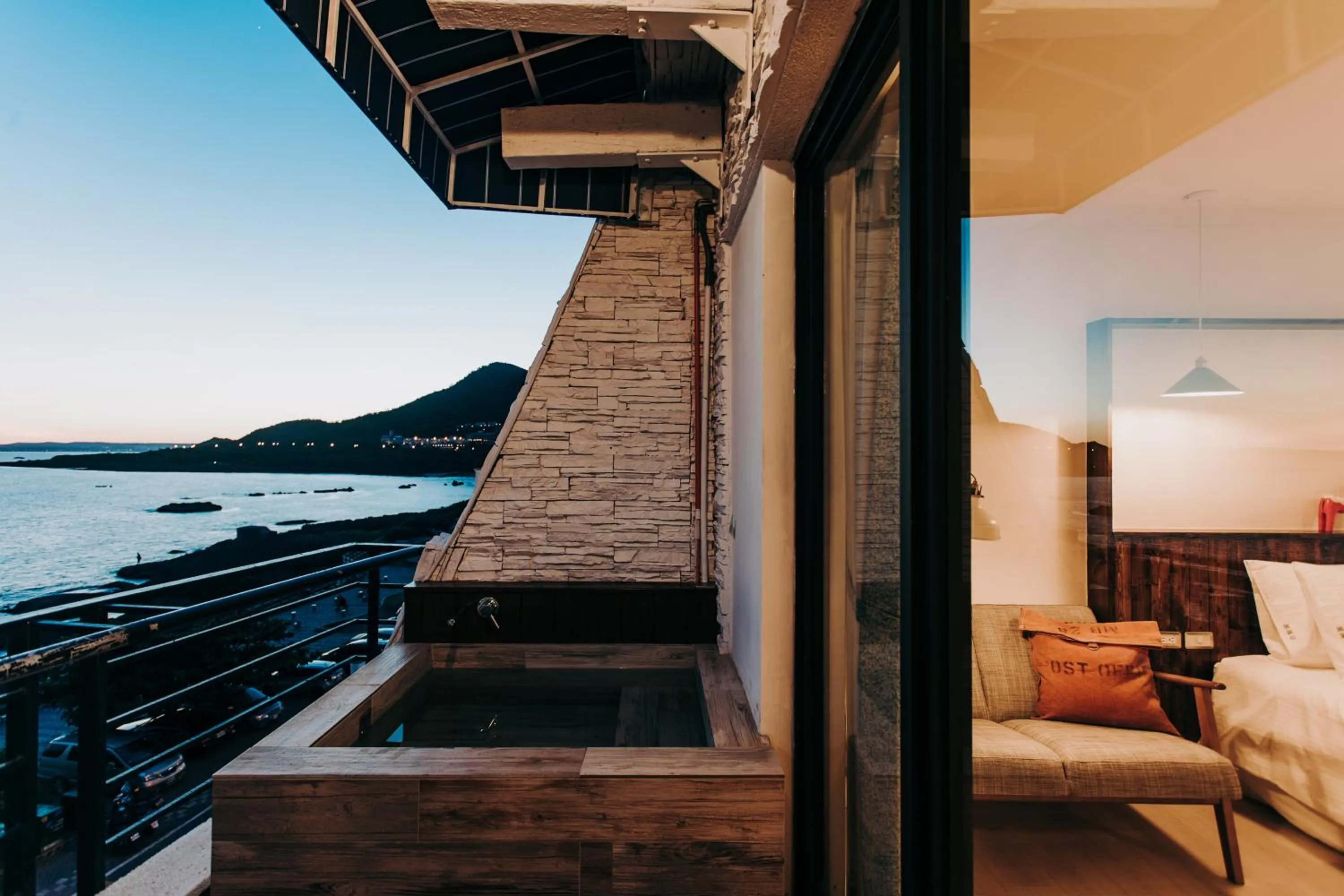 Nearby landmark in Chuanfanrock Haku Beach Days Inn