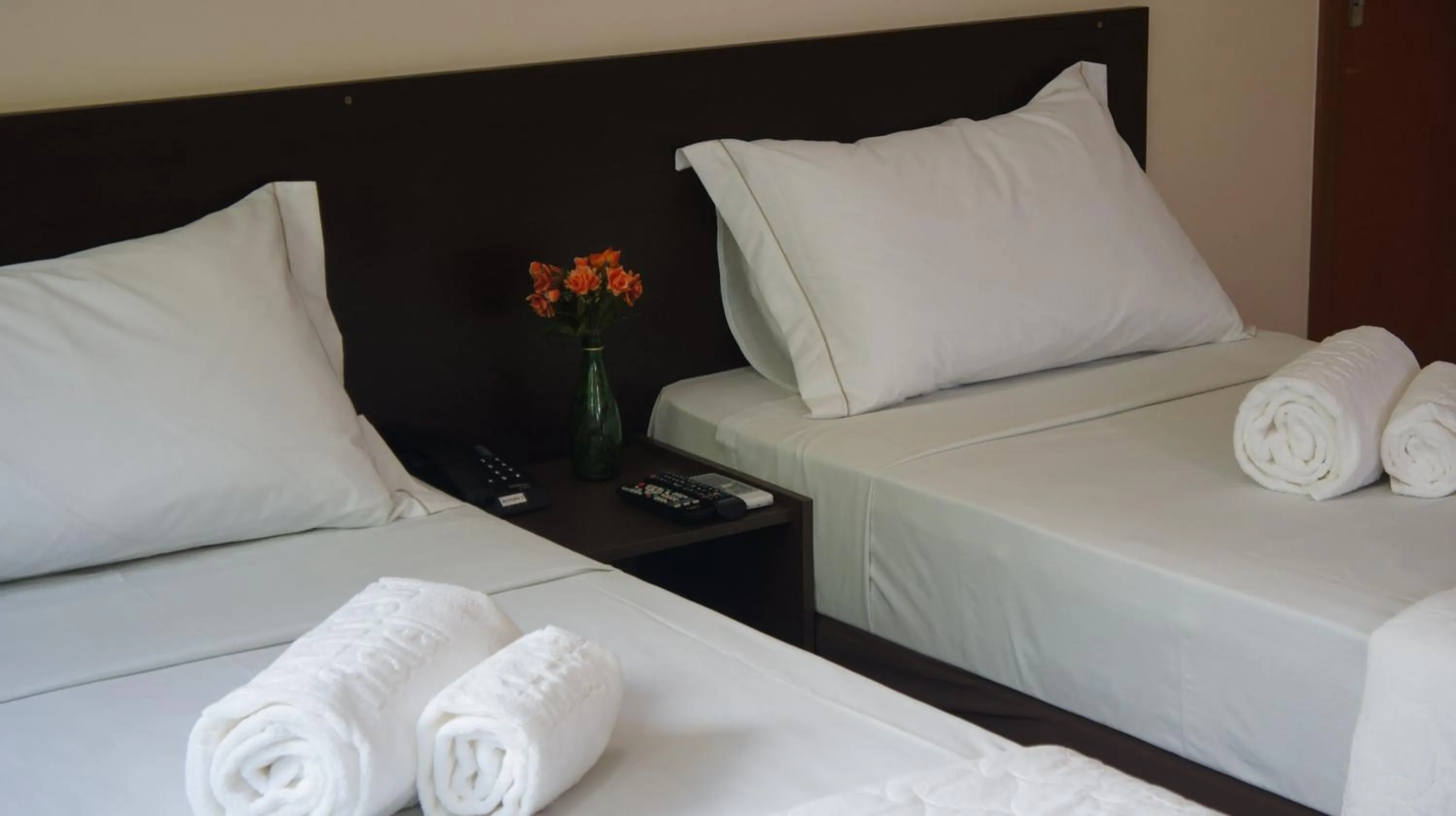 Bed in Pinheiros Hotel