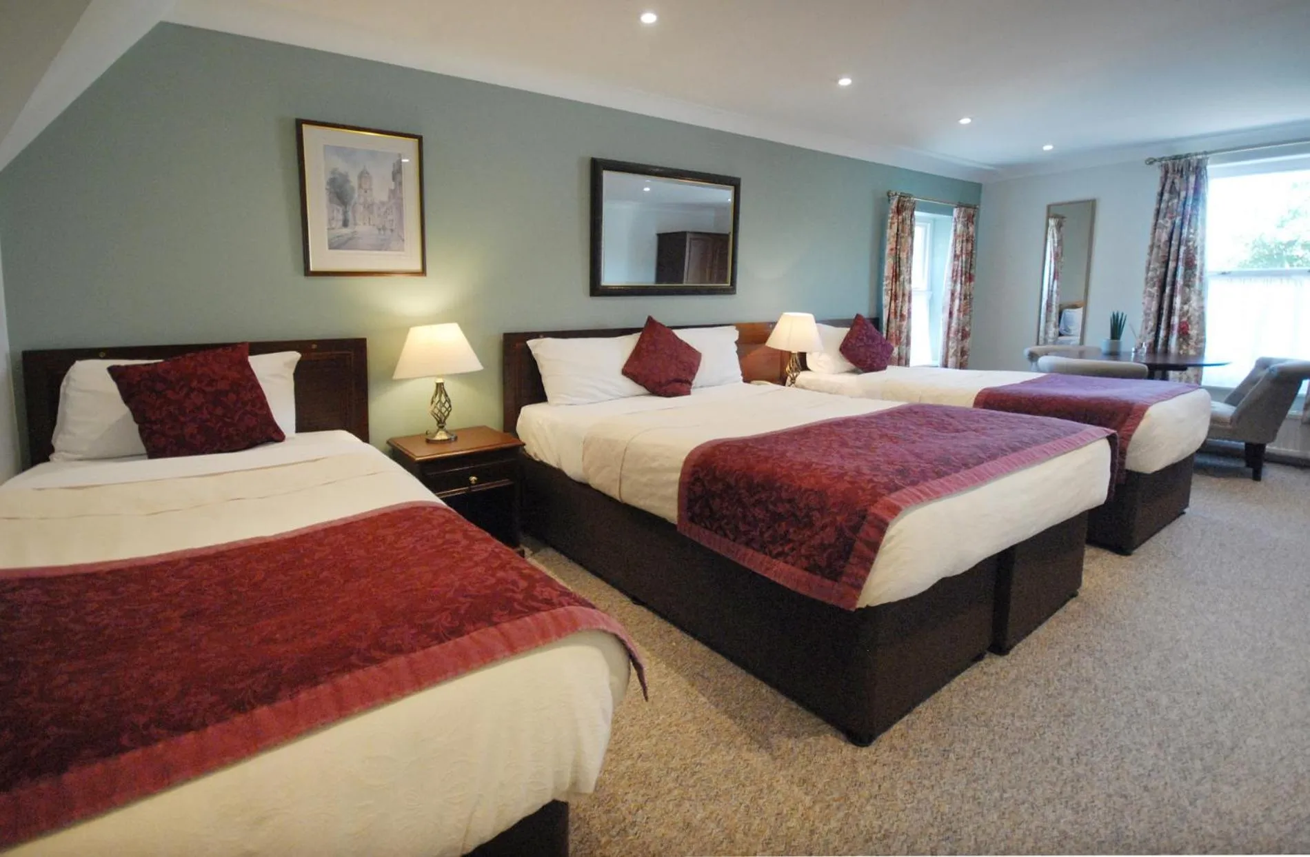 Bed in Marlborough House - Guest House