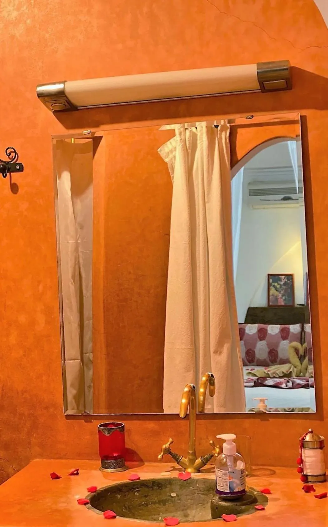 Bathroom in Dar Soukaina