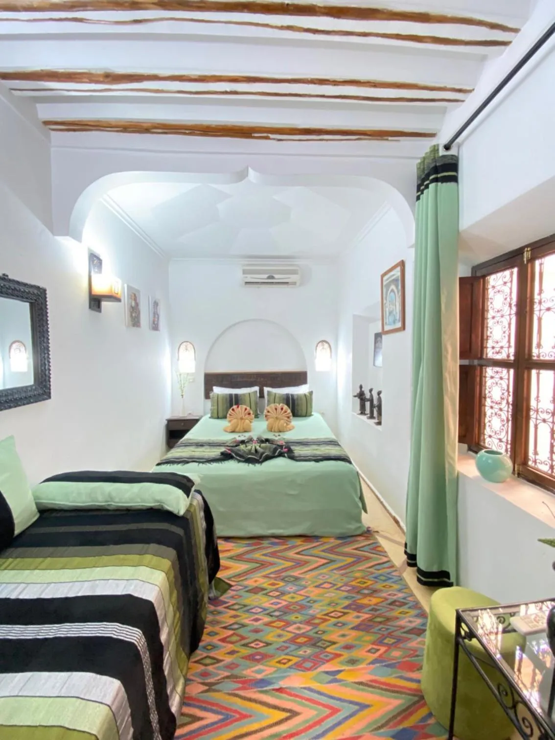 Photo of the whole room, Bed in Dar Soukaina