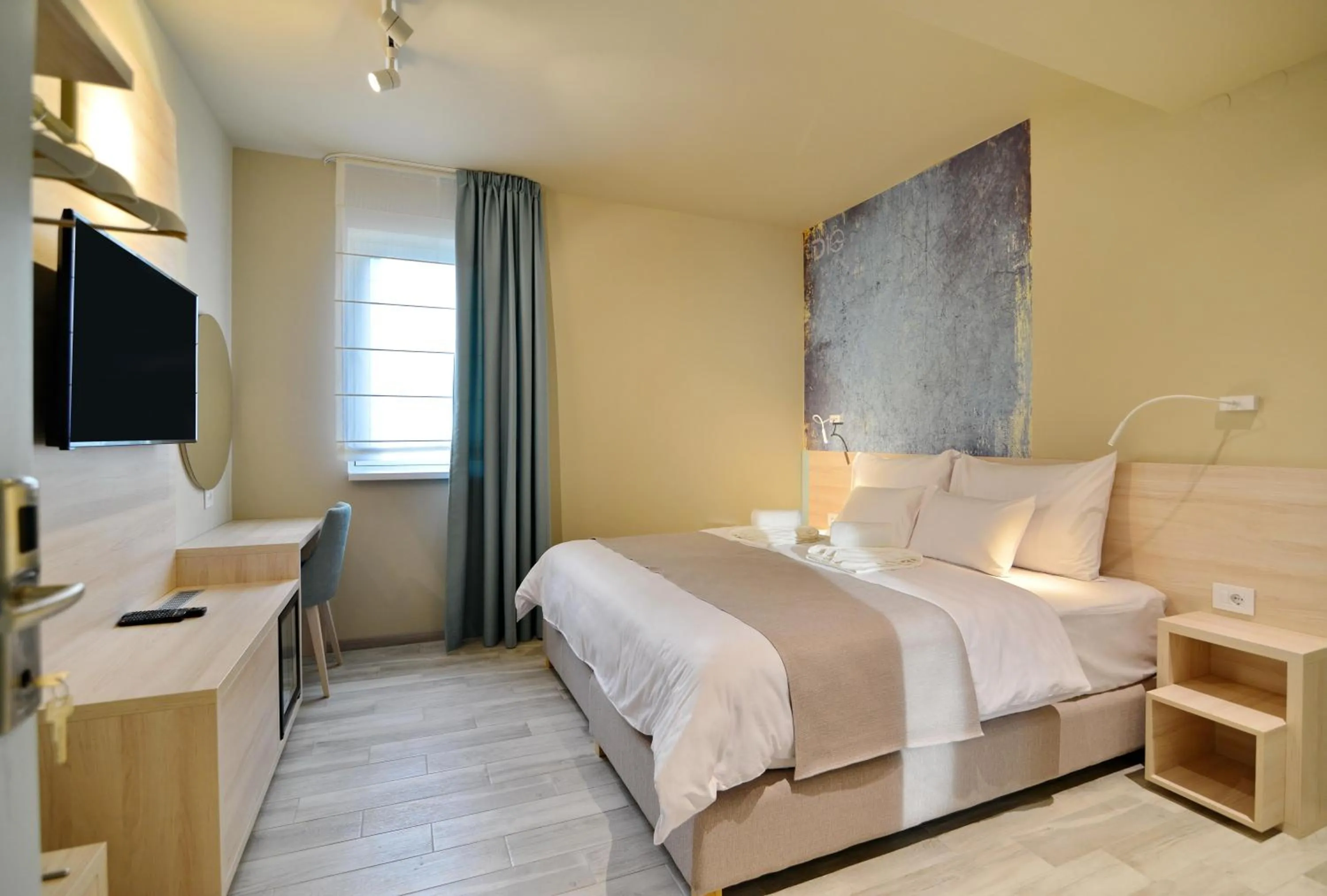 Bedroom, Bed in Garni Hotel D10