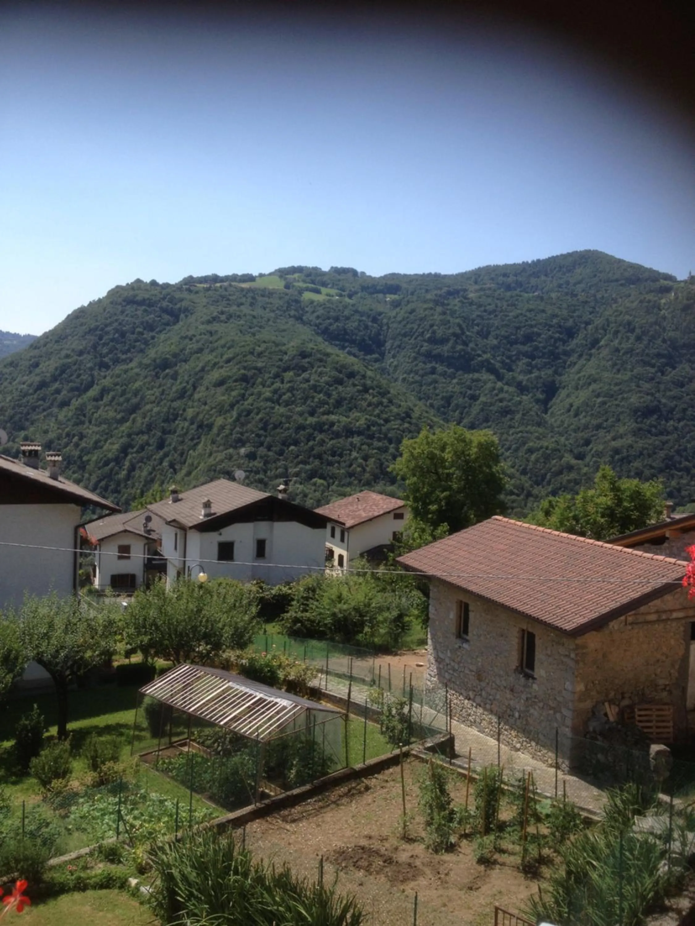 Photo of the whole room in B&B COME UN TEMPO