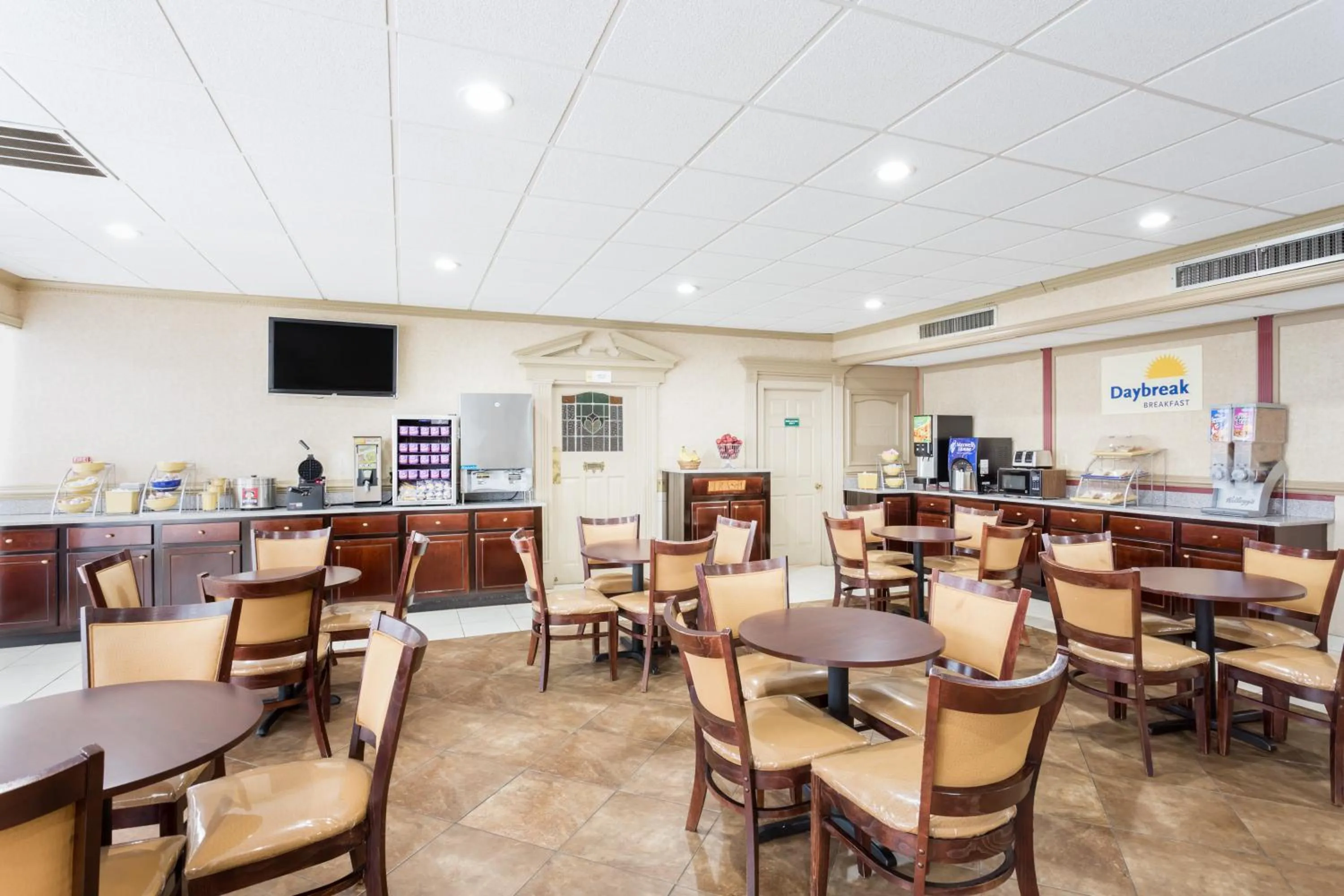 Breakfast in Days Inn by Wyndham Goldsboro