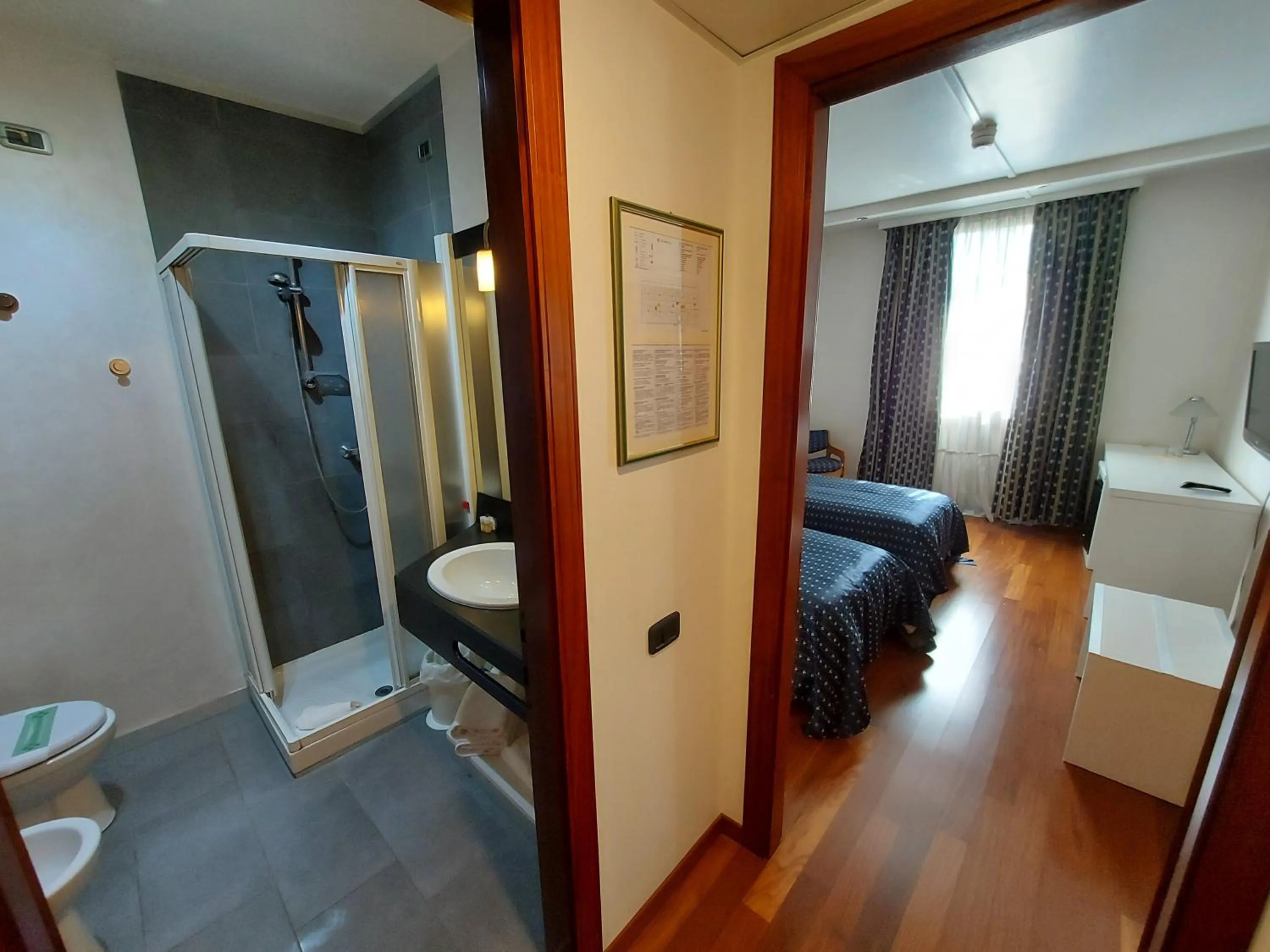 Bathroom in Hotel Posta 77