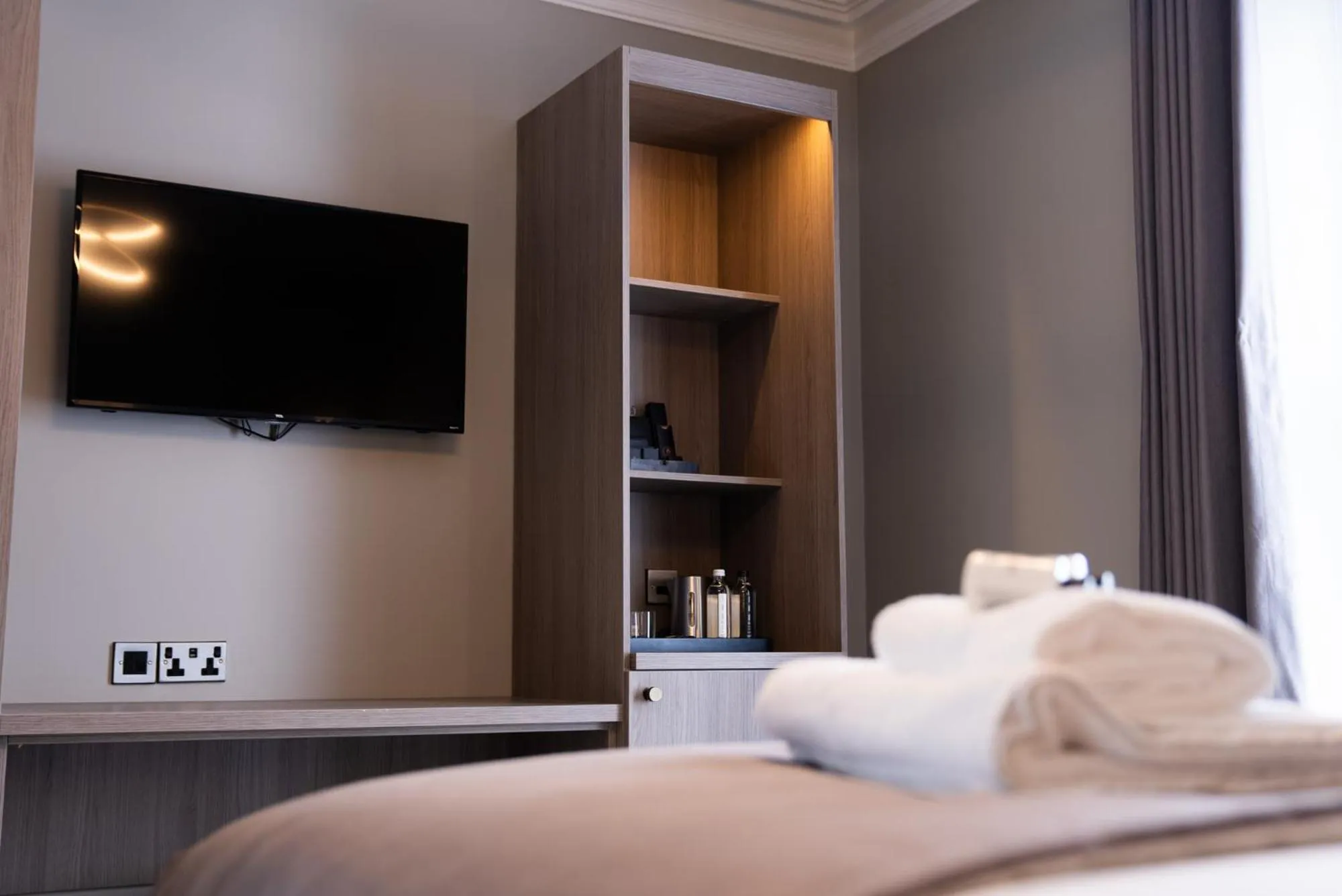 TV and multimedia in The Cae Mor Hotel