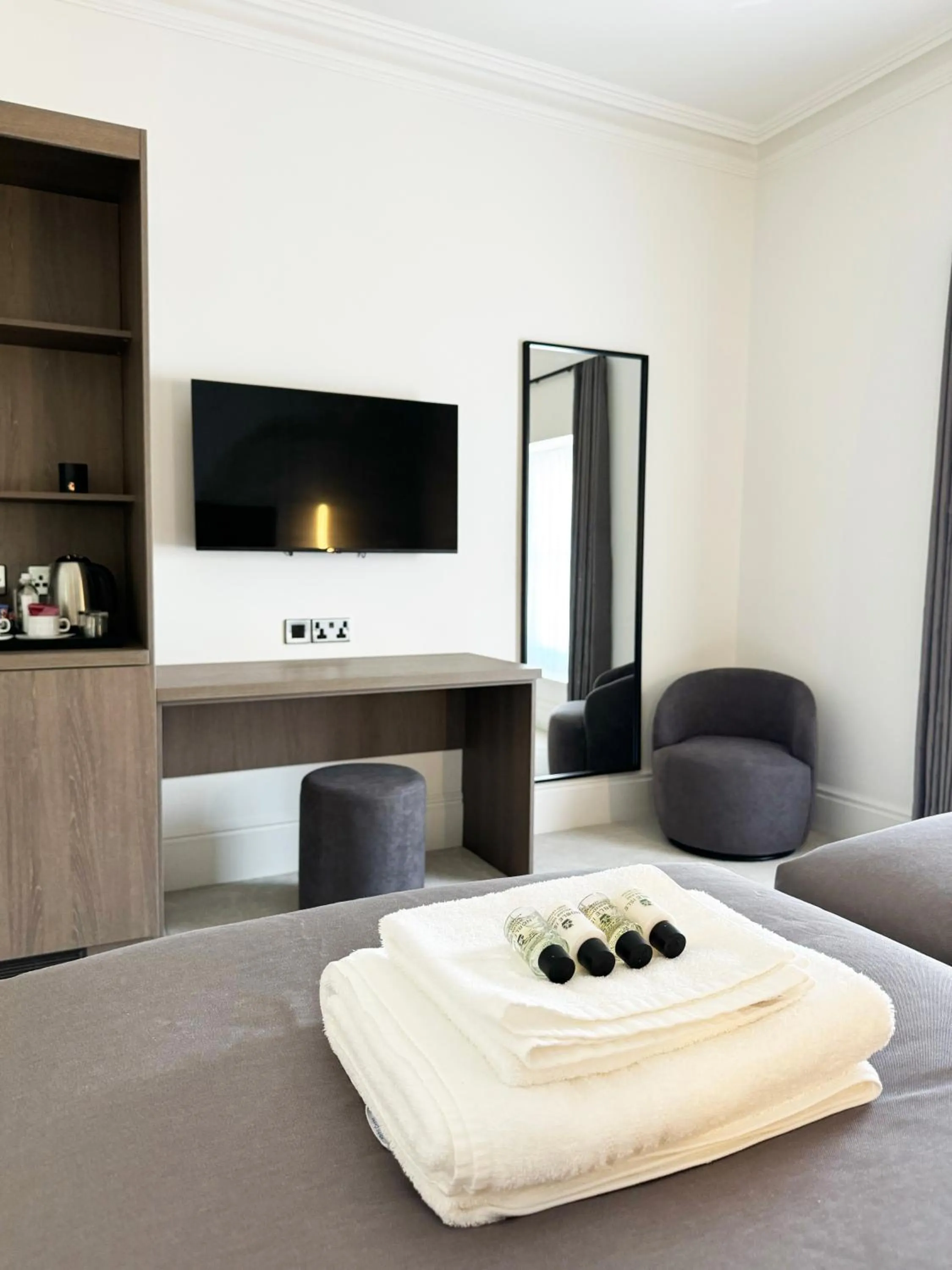 TV and multimedia in The Cae Mor Hotel