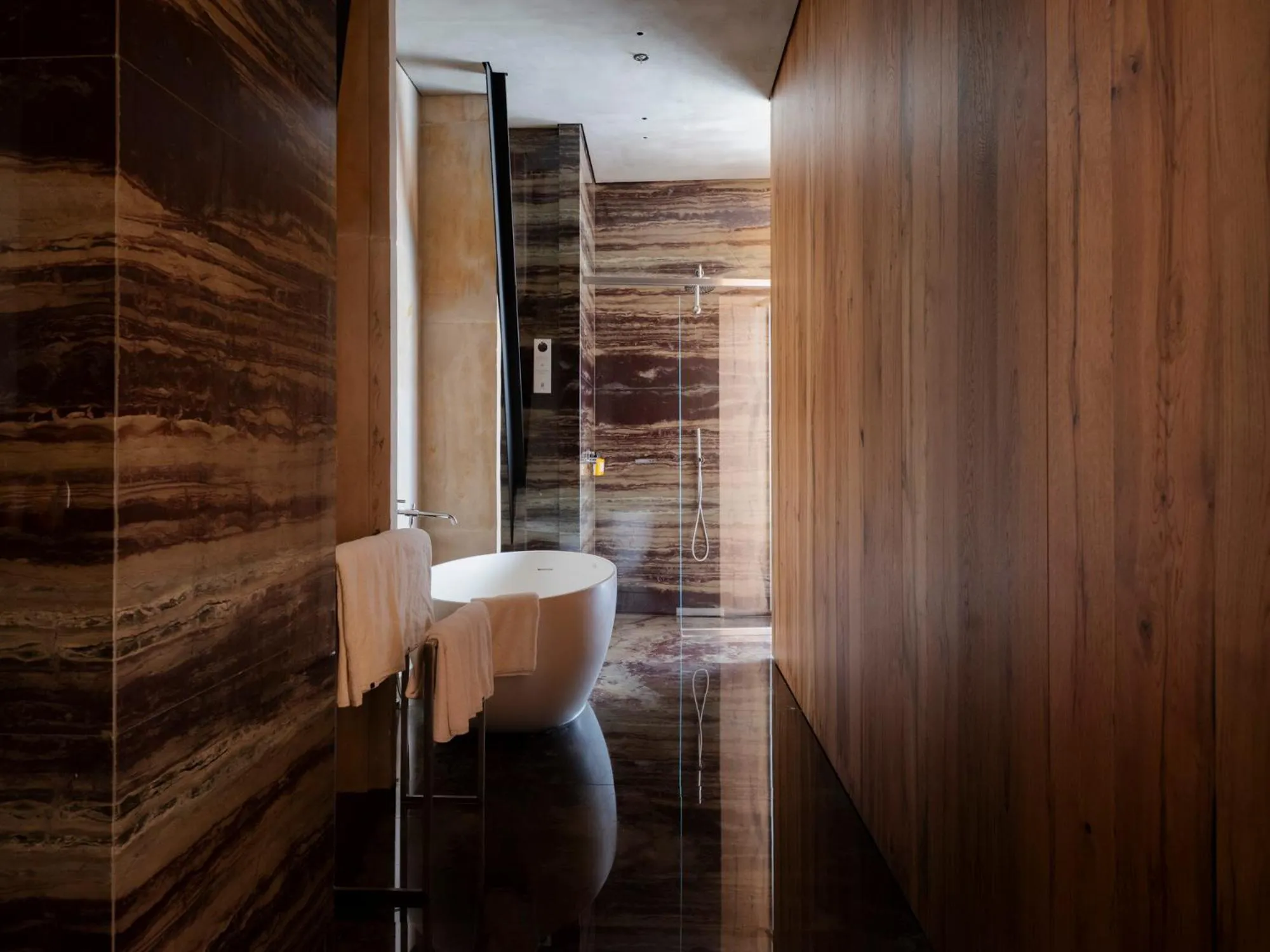 Shower in Hotel Warszawa