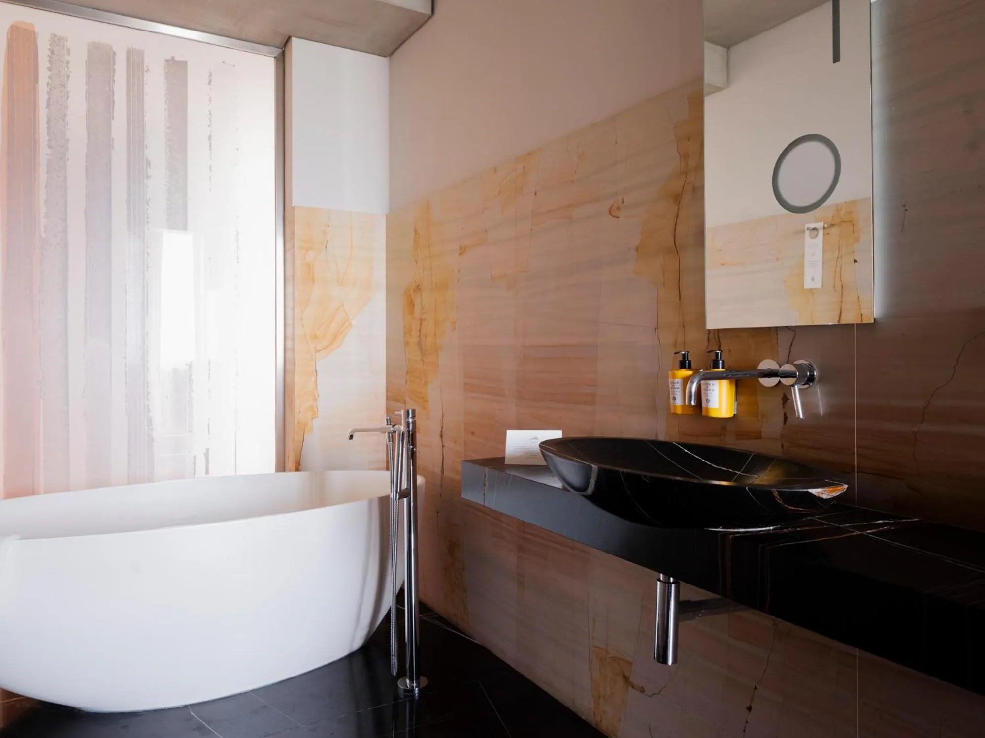 Bathroom in Hotel Warszawa