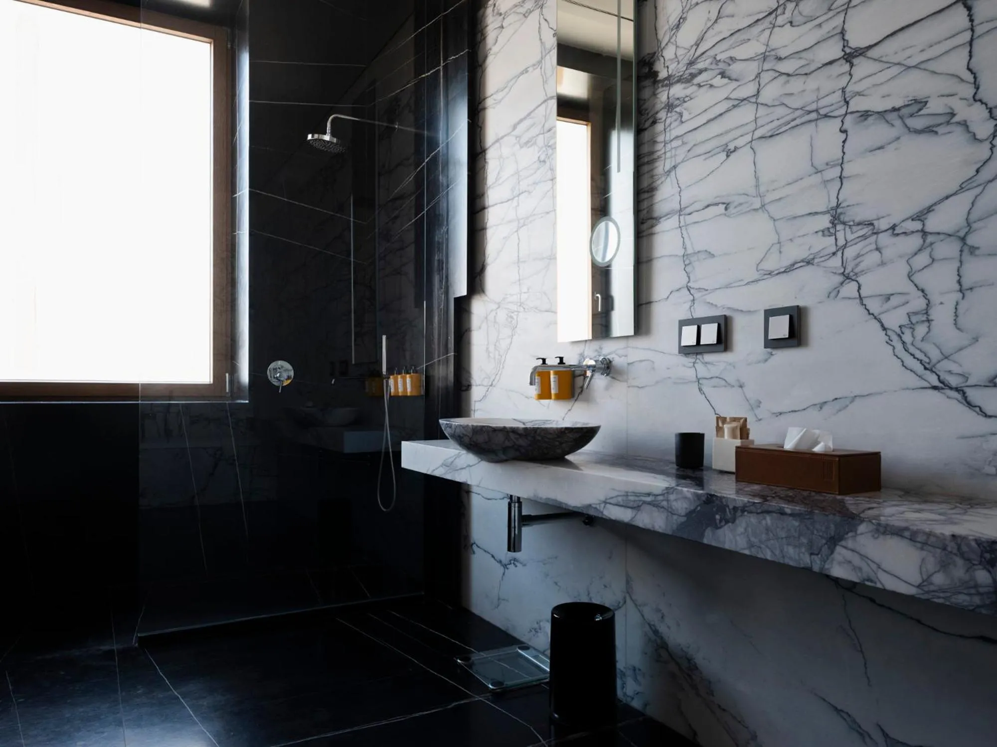 Shower in Hotel Warszawa