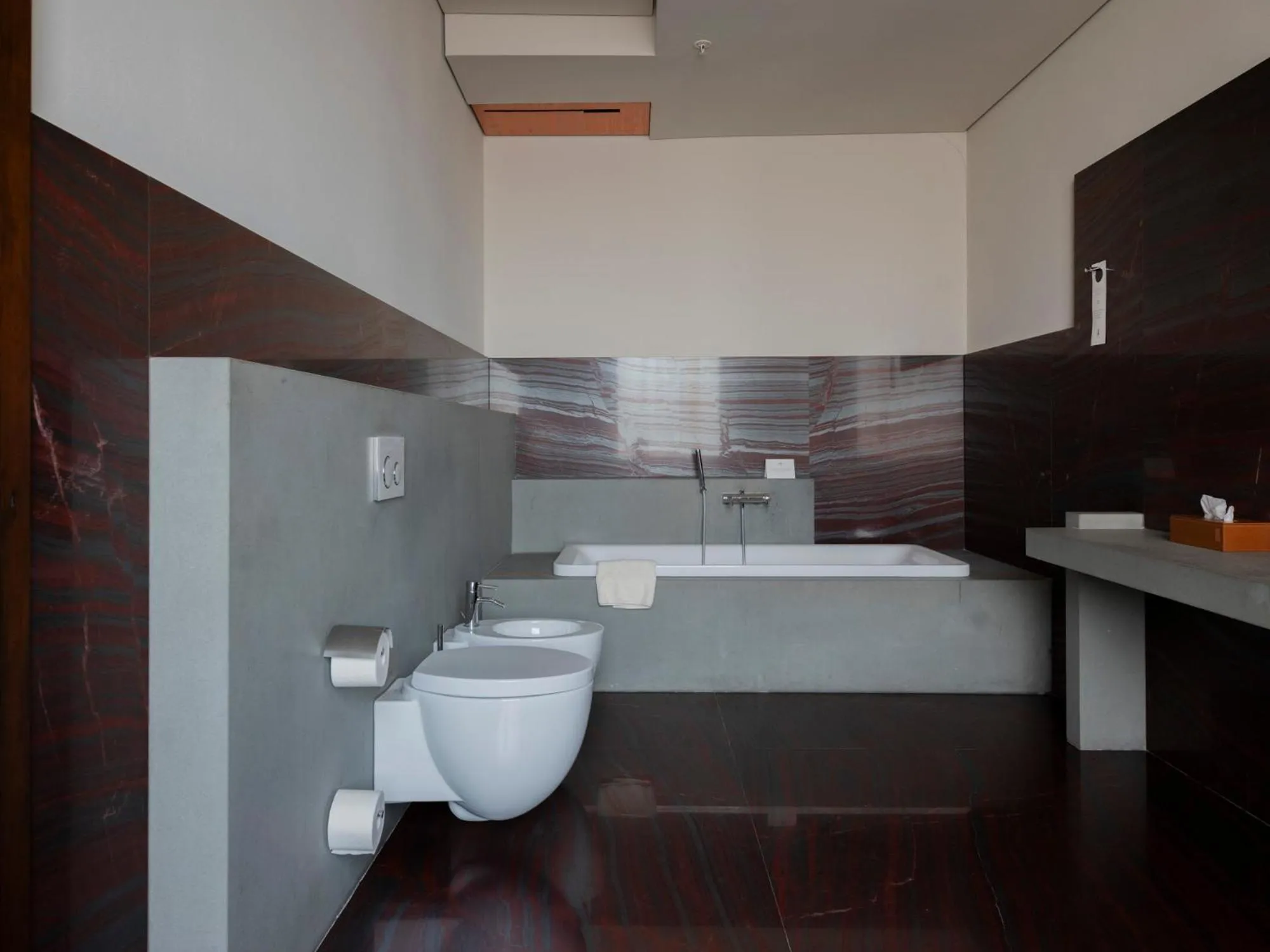 Bathroom in Hotel Warszawa