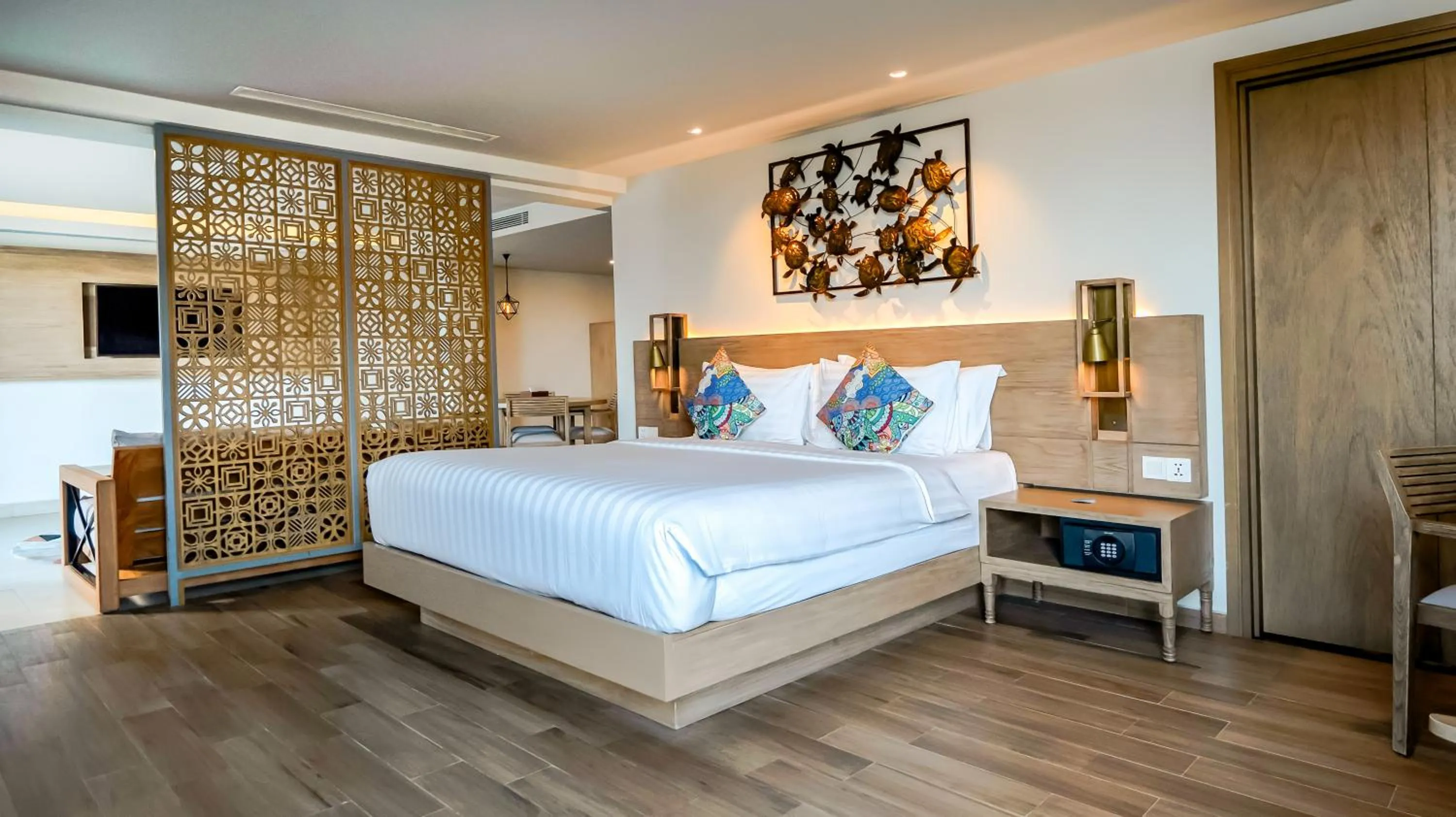 Bed in Eastin Ashta Resort Canggu