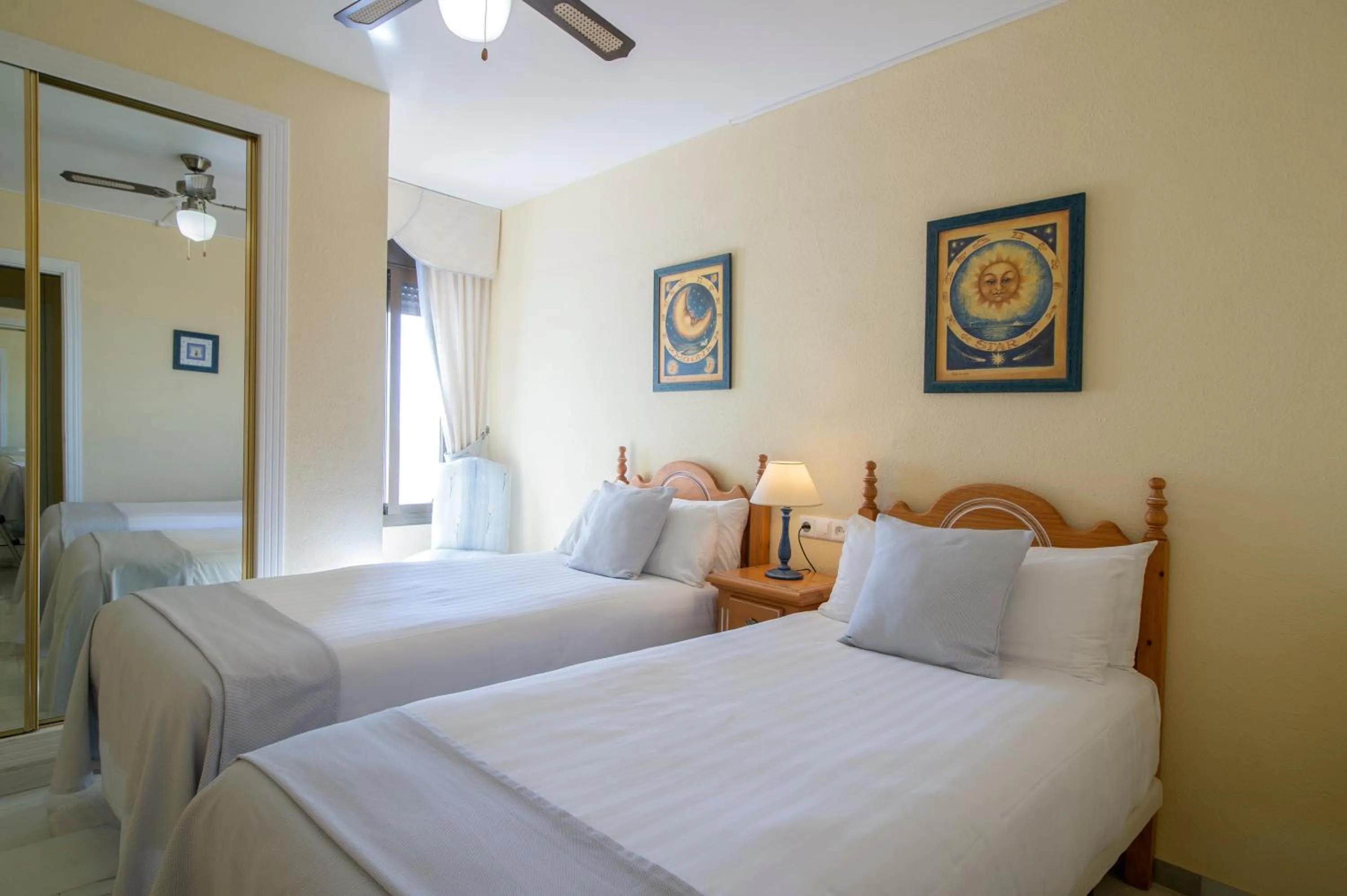 Bedroom, Bed in Macdonald La Ermita Resort