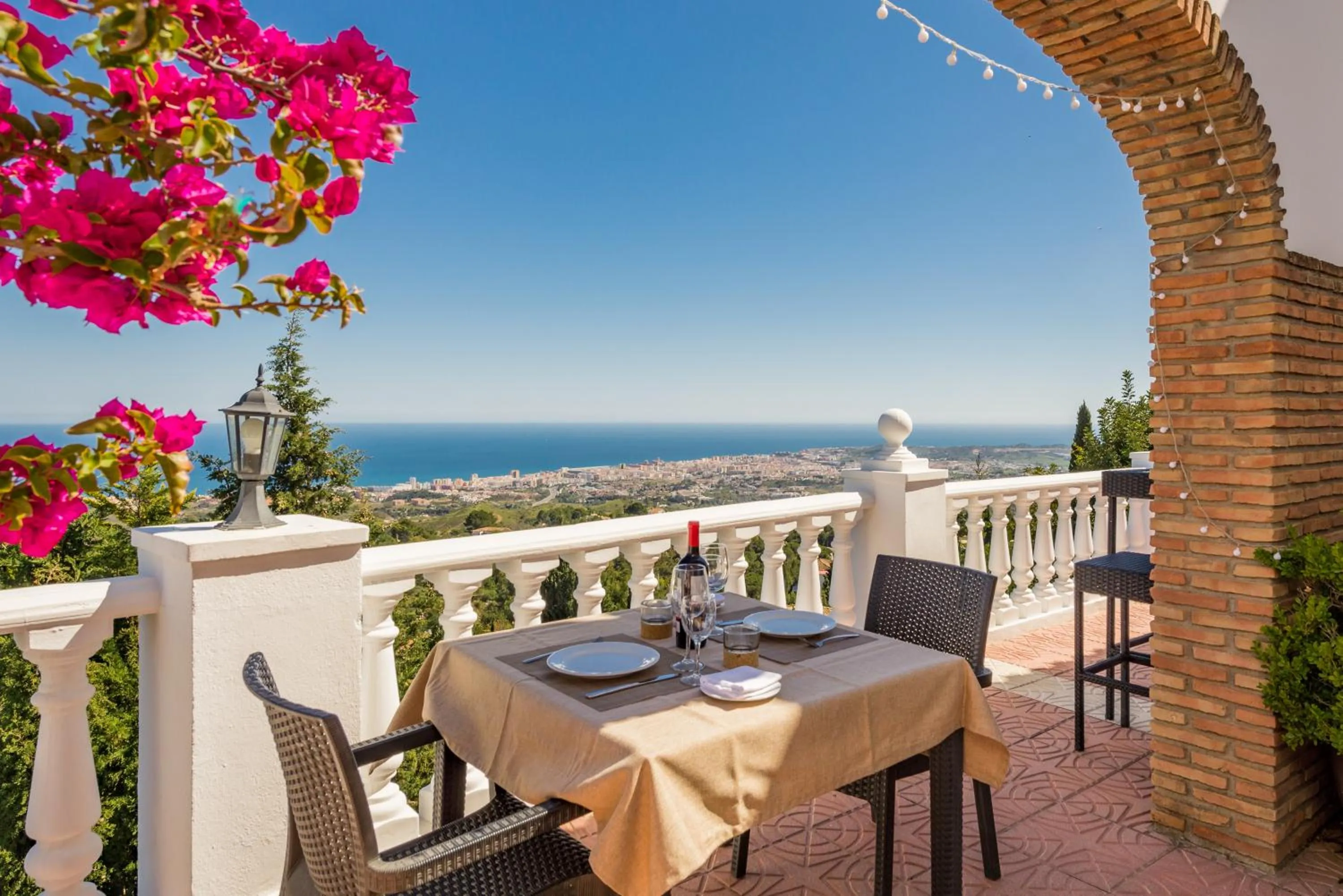 Restaurant/places to eat in Macdonald La Ermita Resort