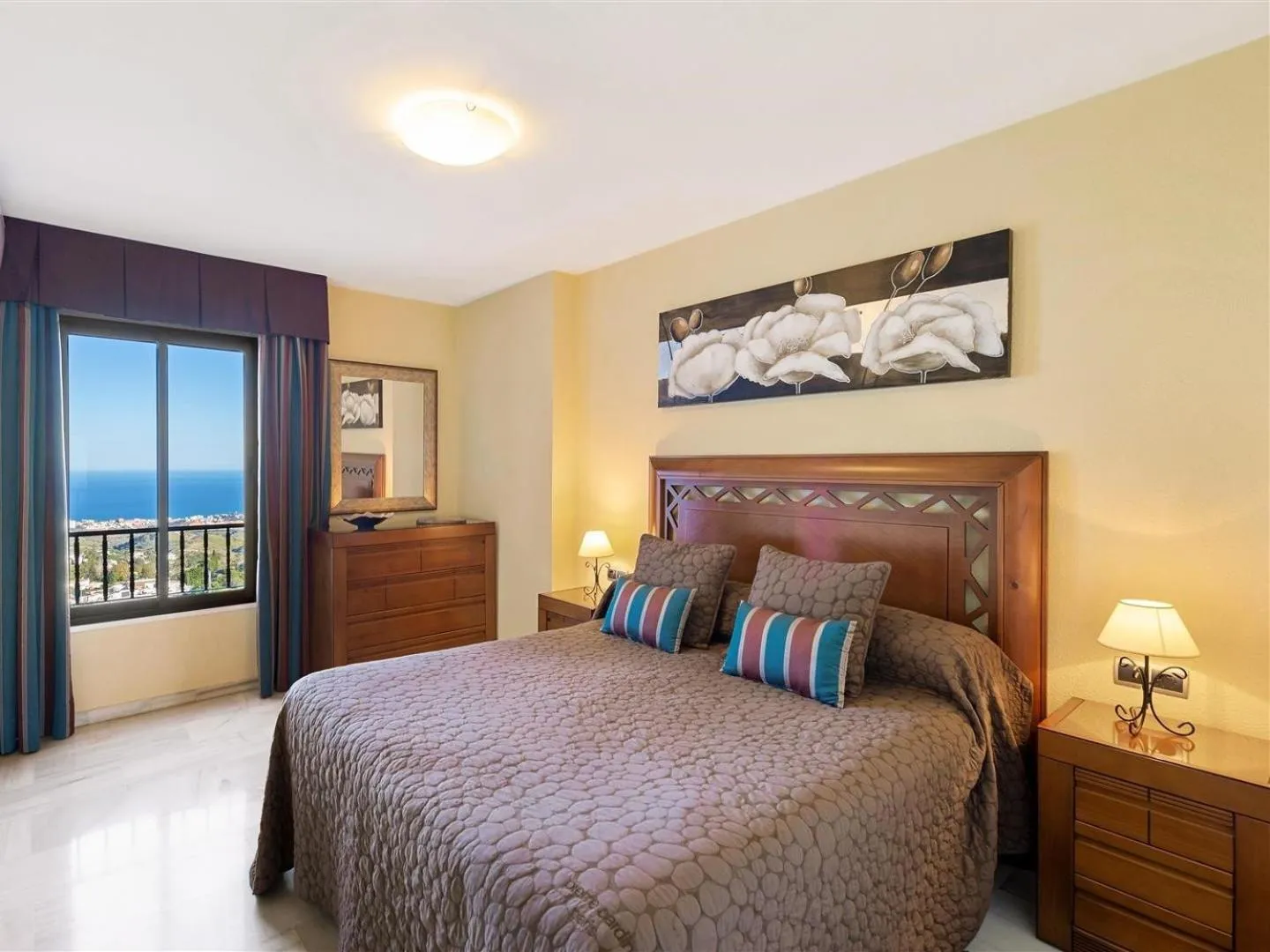 Bed in Macdonald La Ermita Resort