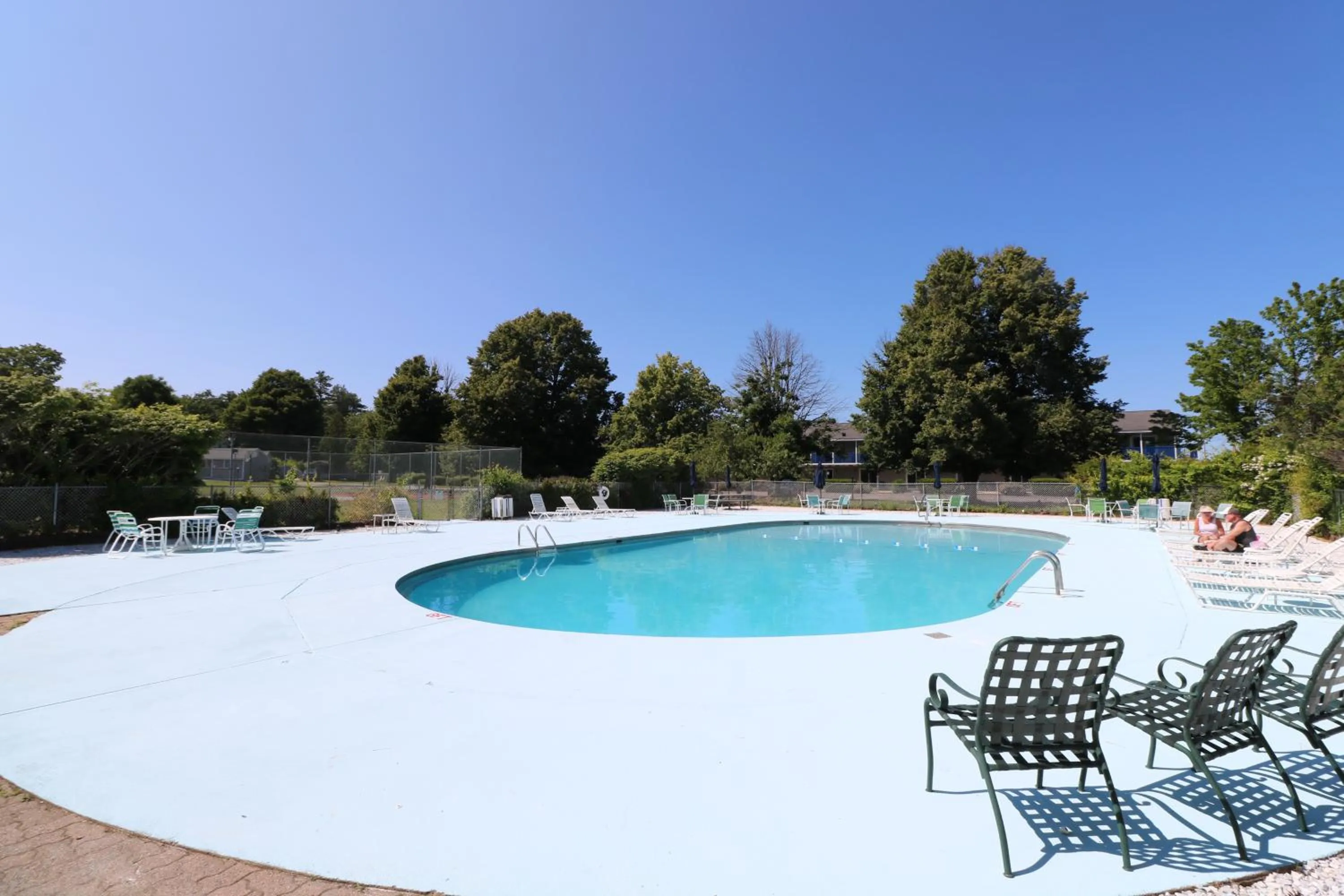 Majestic Regency Resort