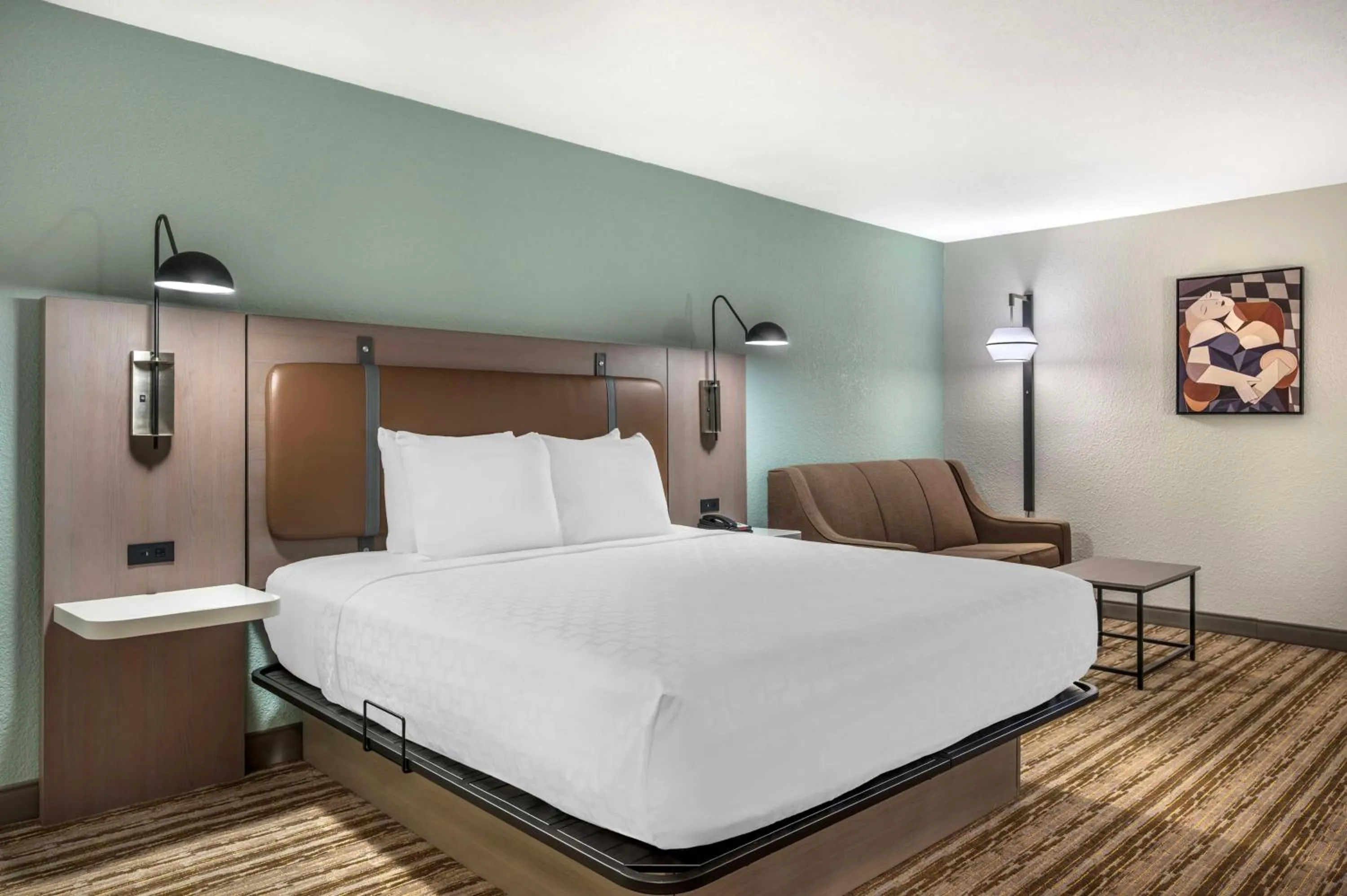 Bedroom, Bed in Best Western Plus Richmond Indiana I-70