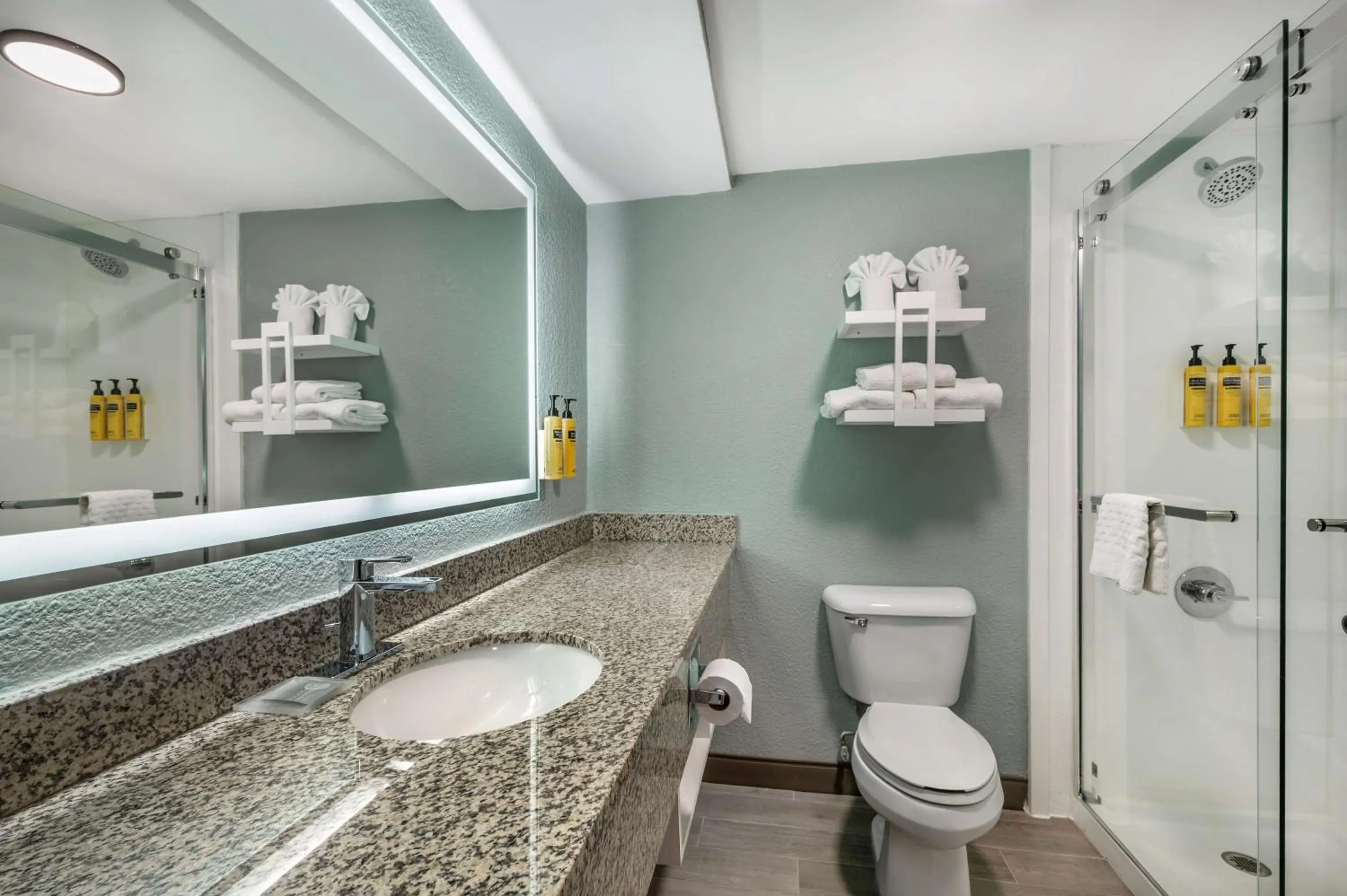 Bathroom in Best Western Plus Richmond Indiana I-70