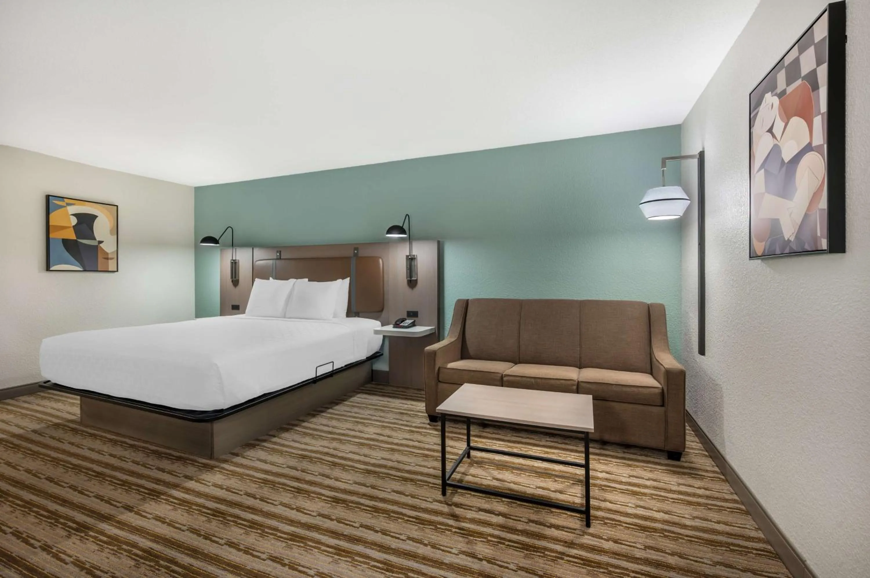 Bedroom, Bed in Best Western Plus Richmond Indiana I-70