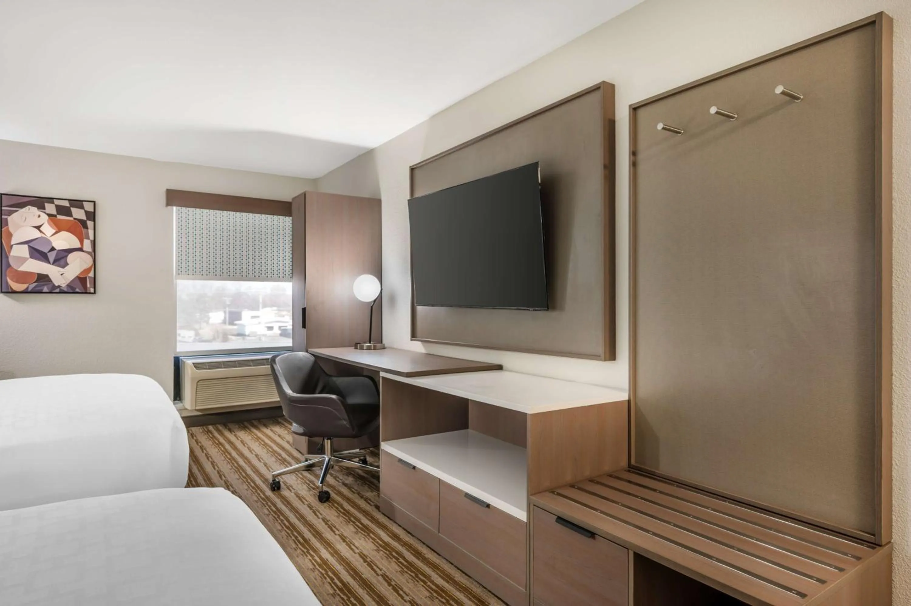 Bedroom, Bed in Best Western Plus Richmond Indiana I-70