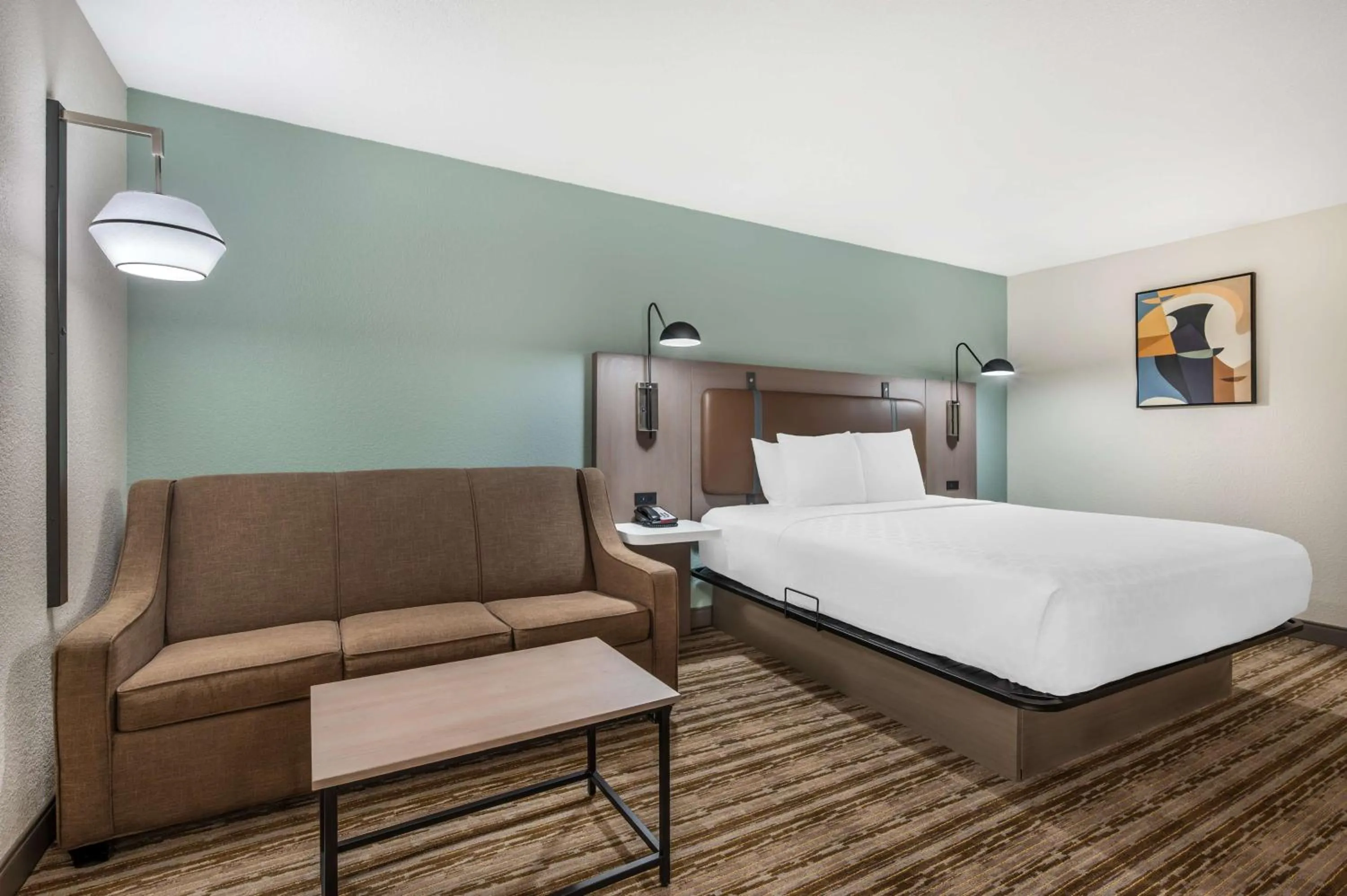 Bedroom, Bed in Best Western Plus Richmond Indiana I-70