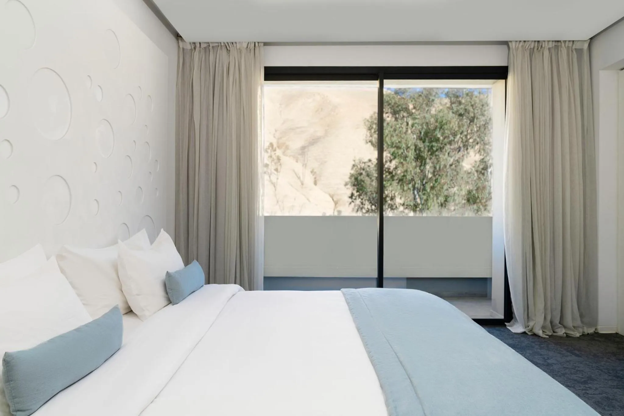 Bed in Vichy Thermalia Spa Hôtel