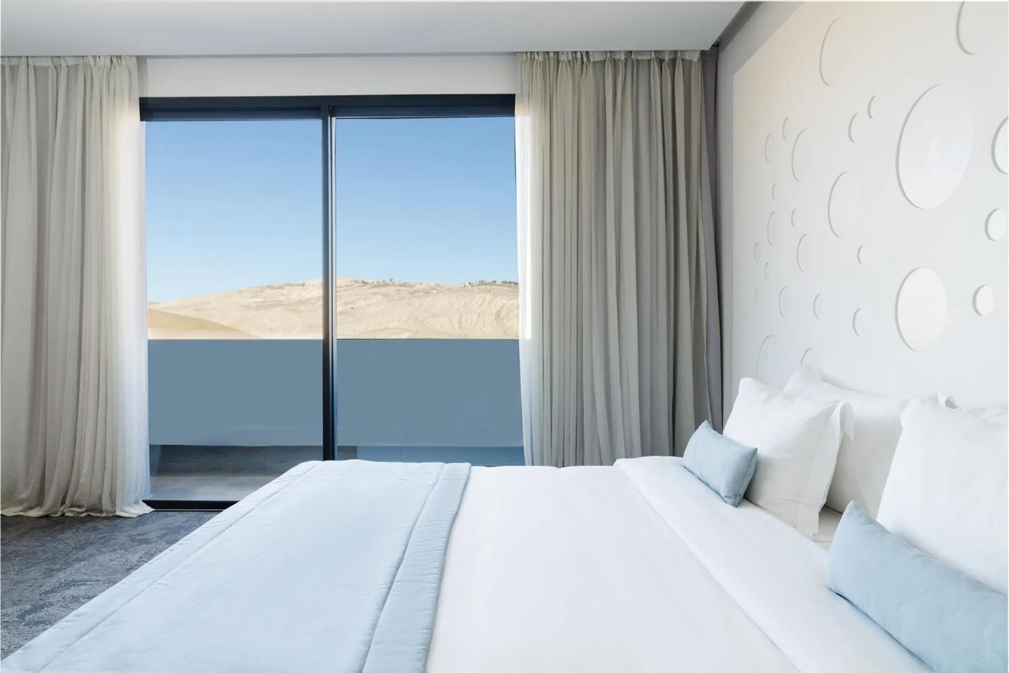 Bed in Vichy Thermalia Spa Hôtel