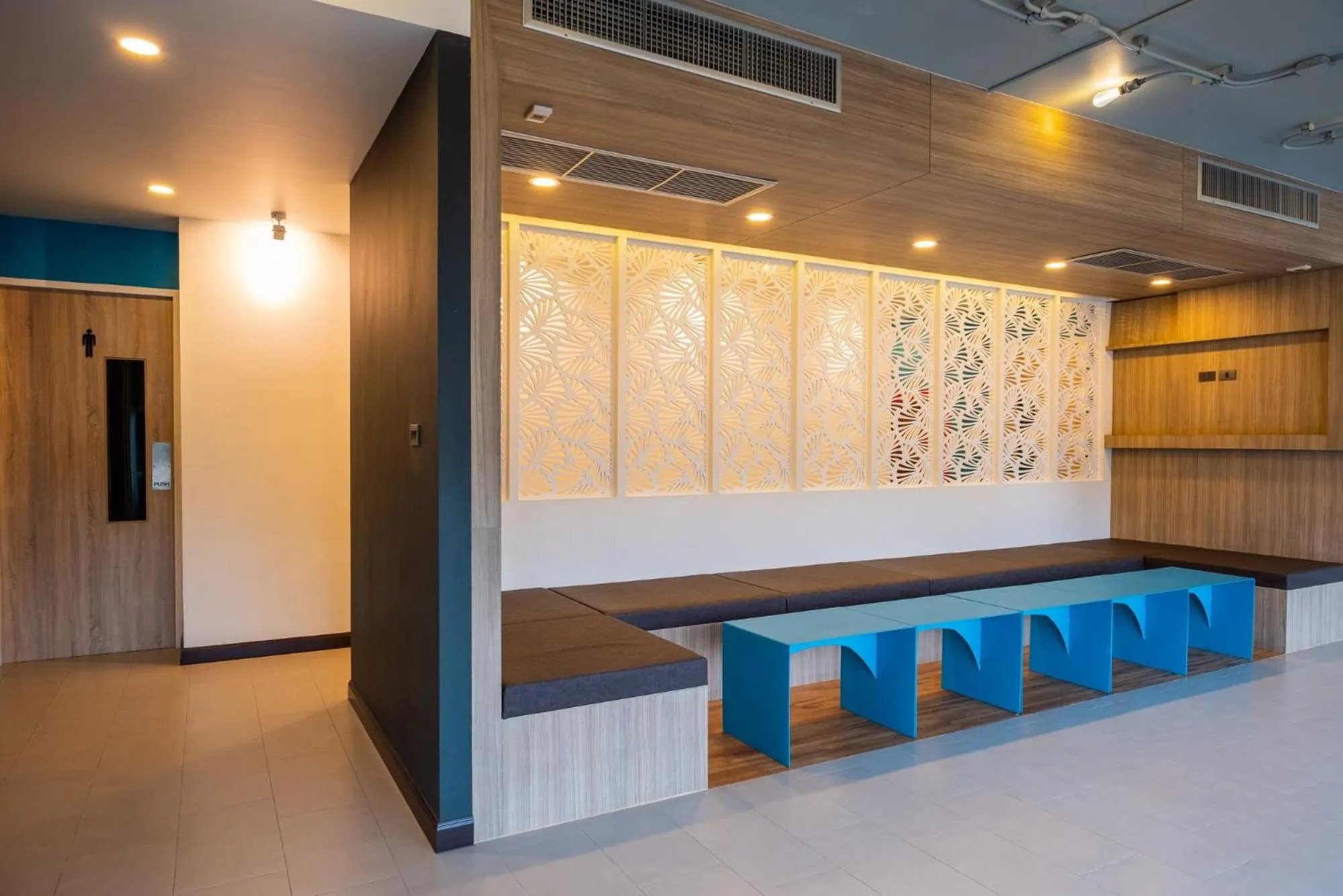 Area and facilities in S.22 Hotel Suratthani