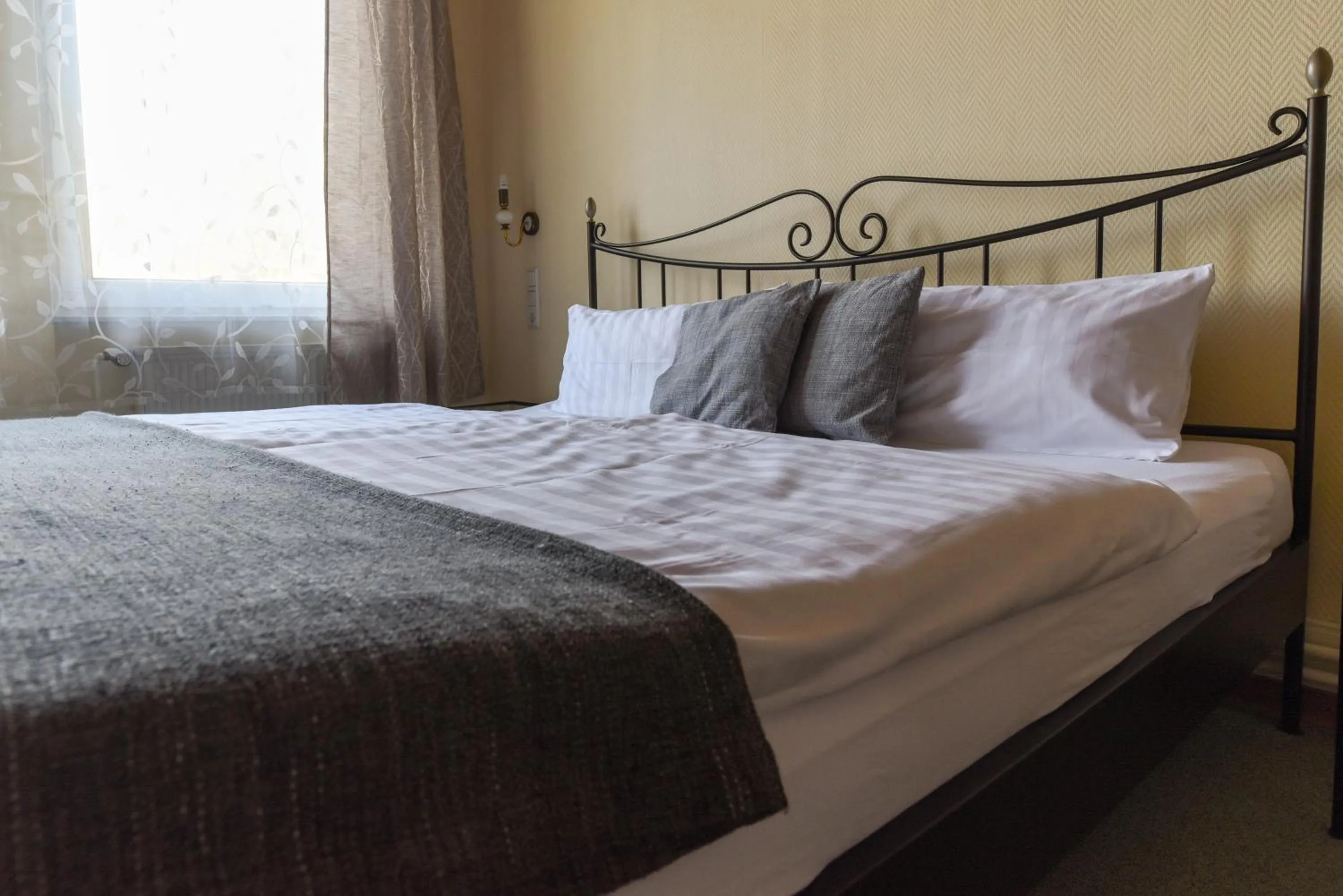 Bed in Ducky’s Restaurant | Events | Hotel