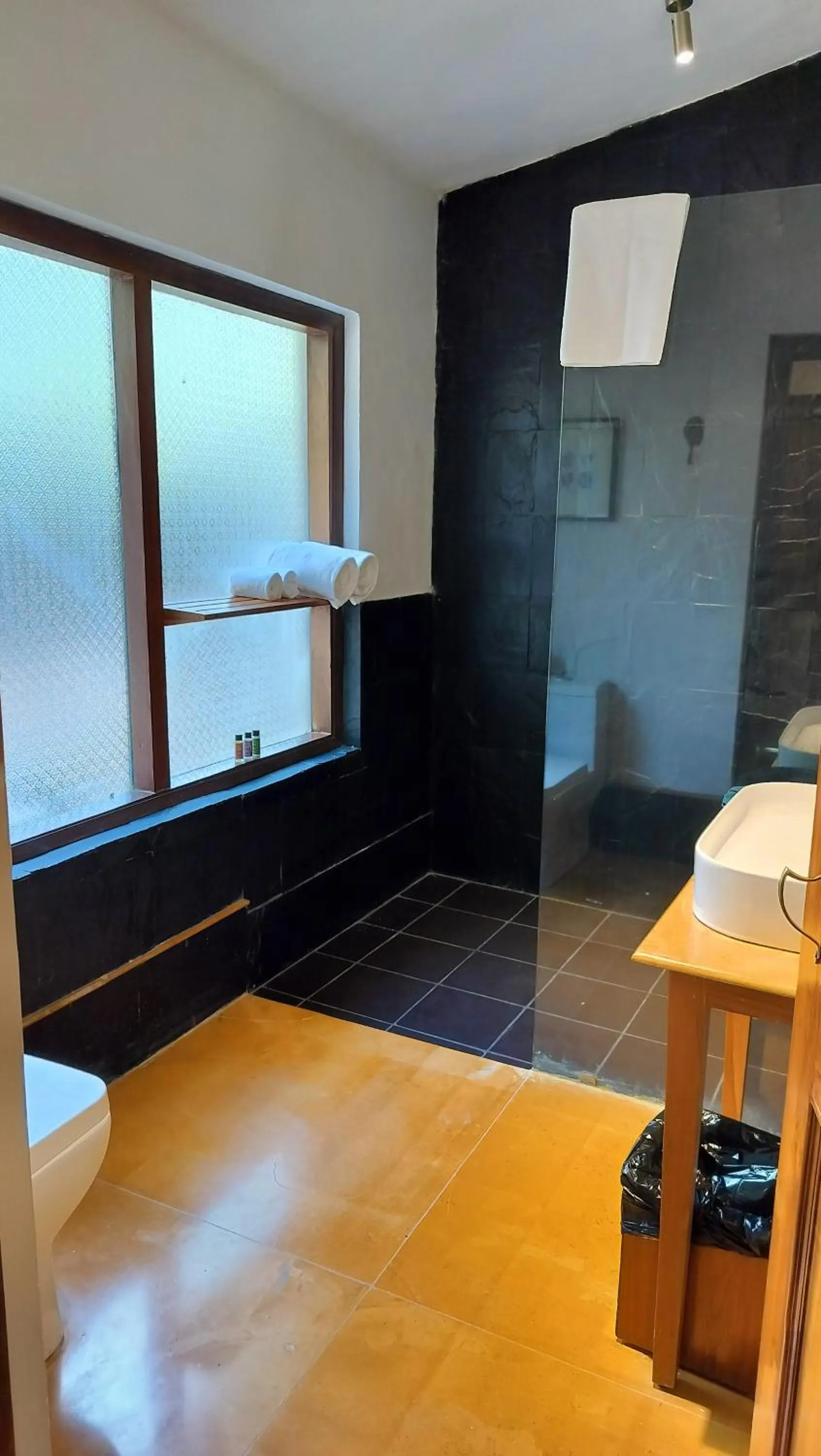 Bathroom in Saraca Resort & Spa Corbett