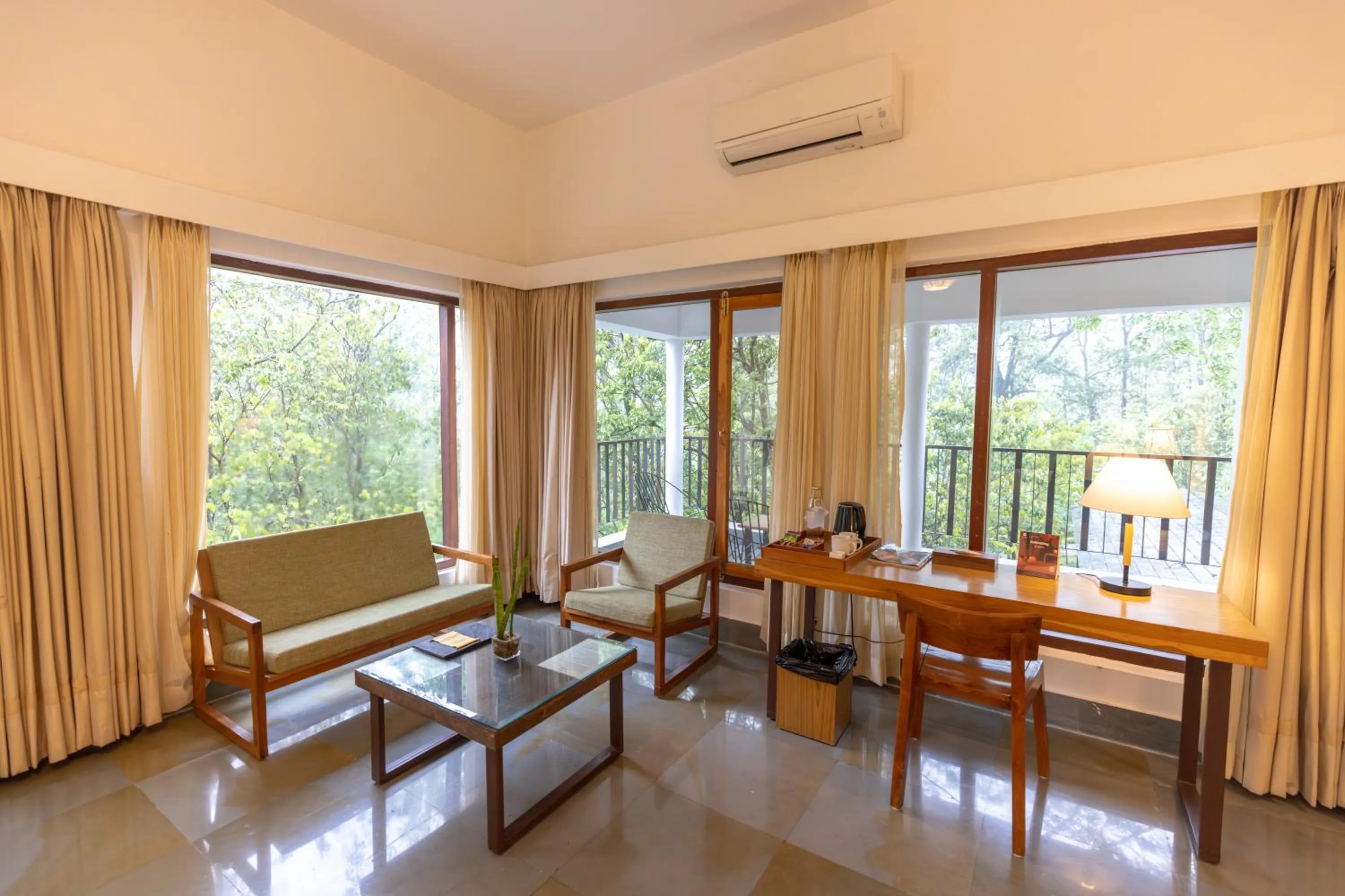 Living room in Saraca Resort & Spa Corbett