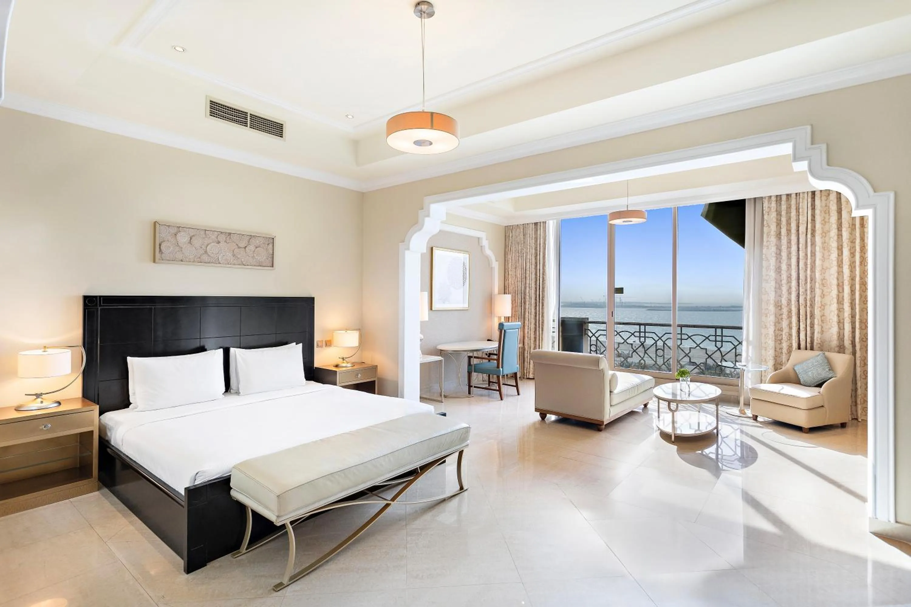 Bedroom, Bed in Al Hamra Residence