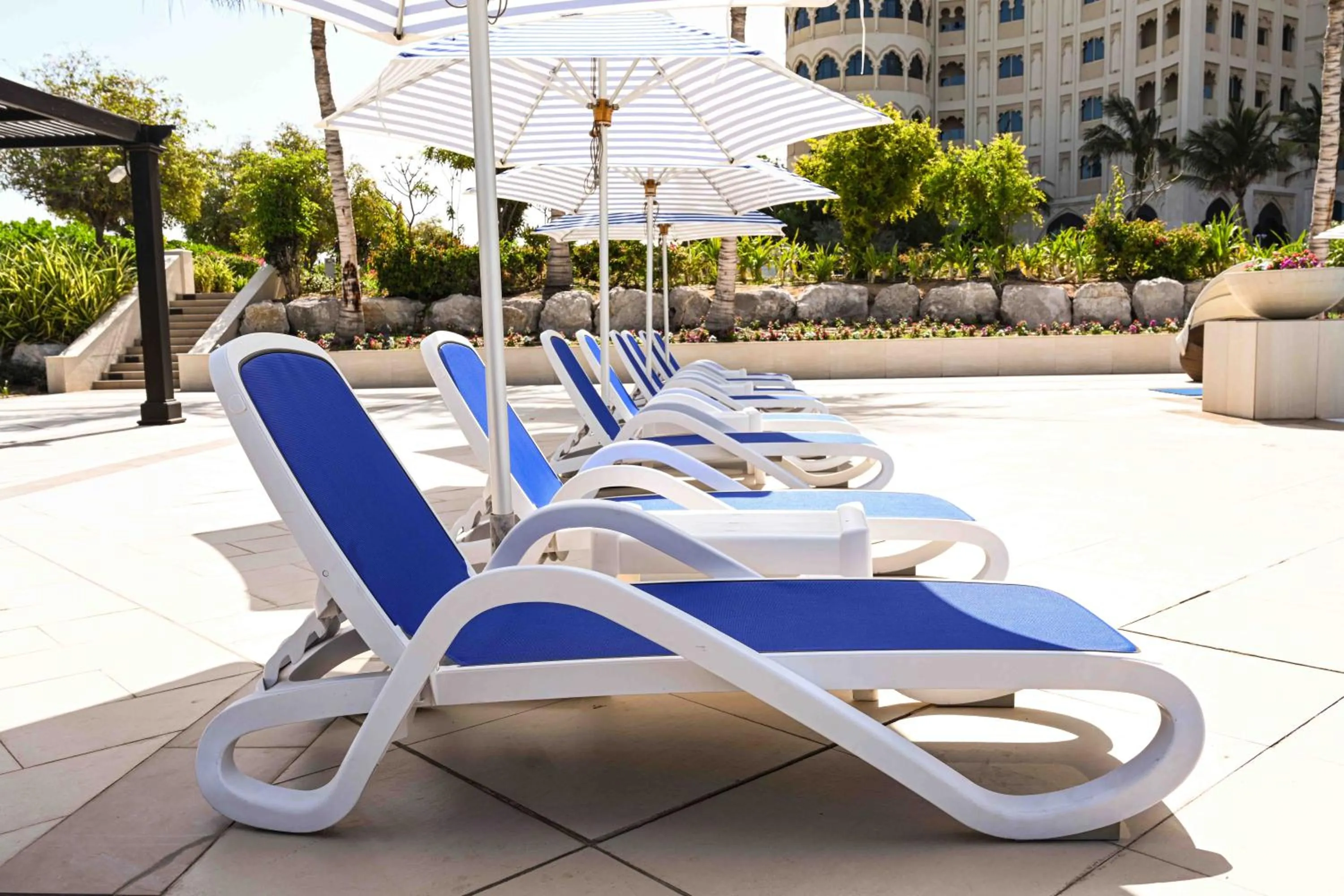 Swimming pool in Al Hamra Residence